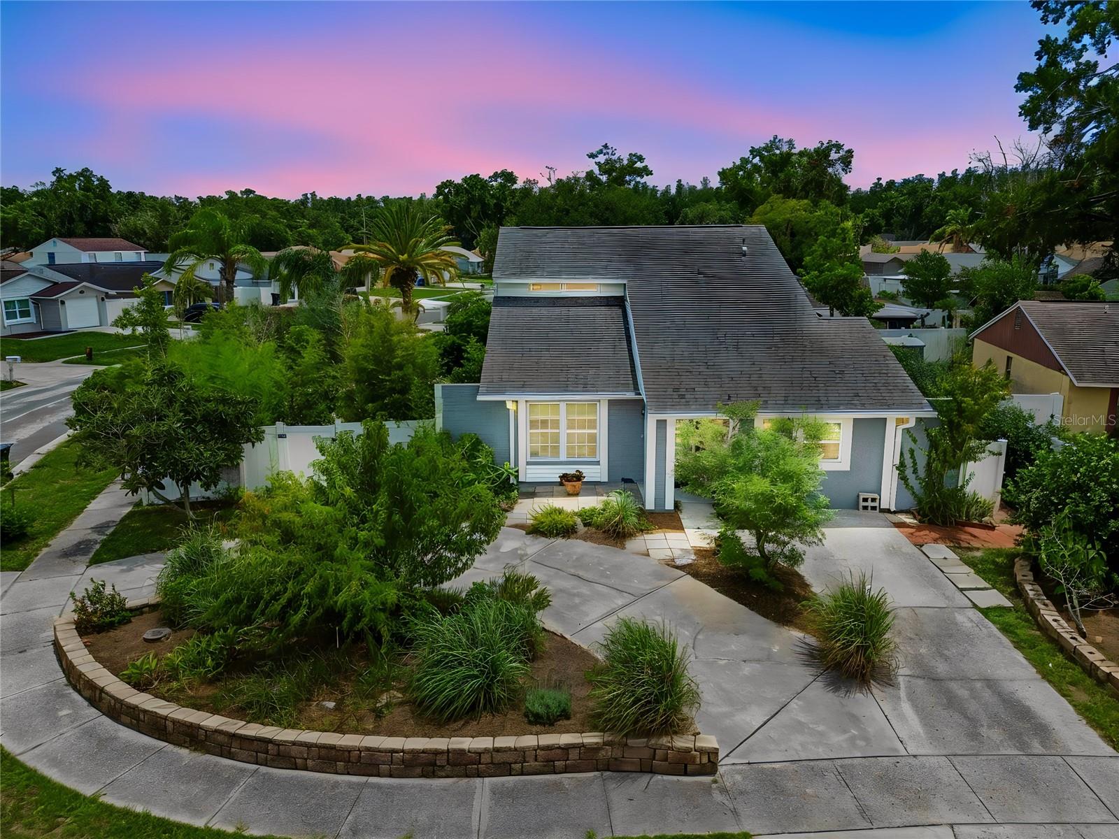 16018 Saddlestring Drive — photo