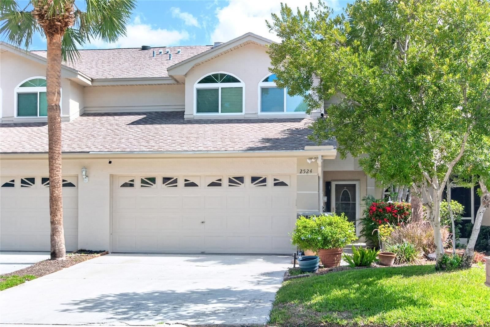 2524 W Brook Lane — photo