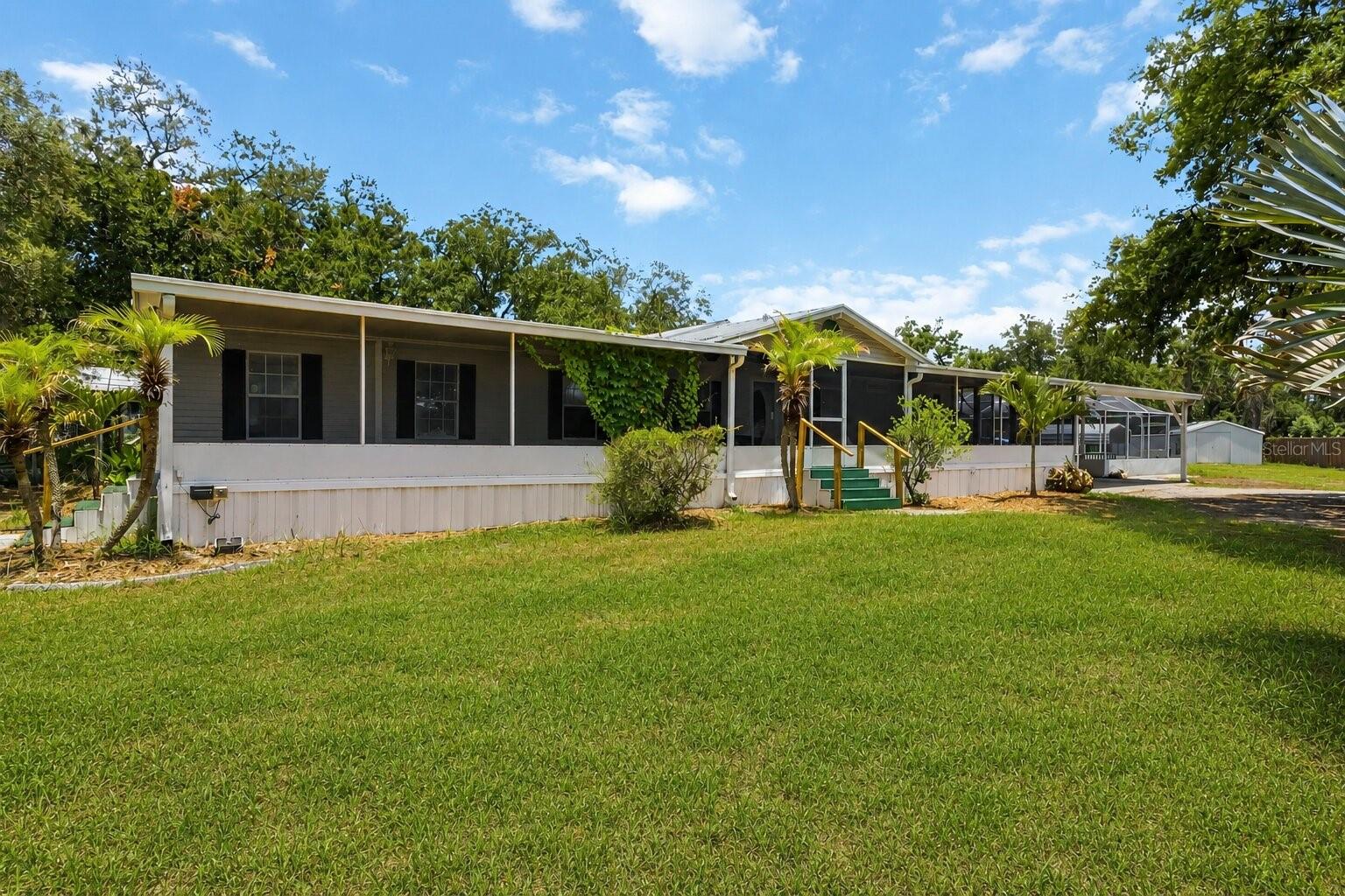 12104 Woodside Drive — photo