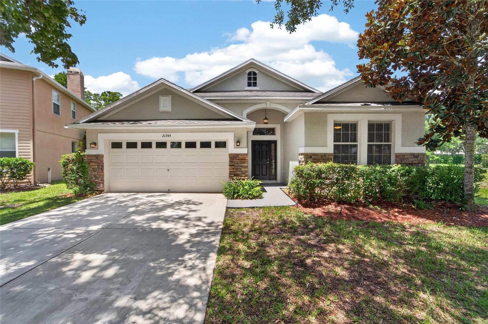 21744 Waverly Shores Lane — photo