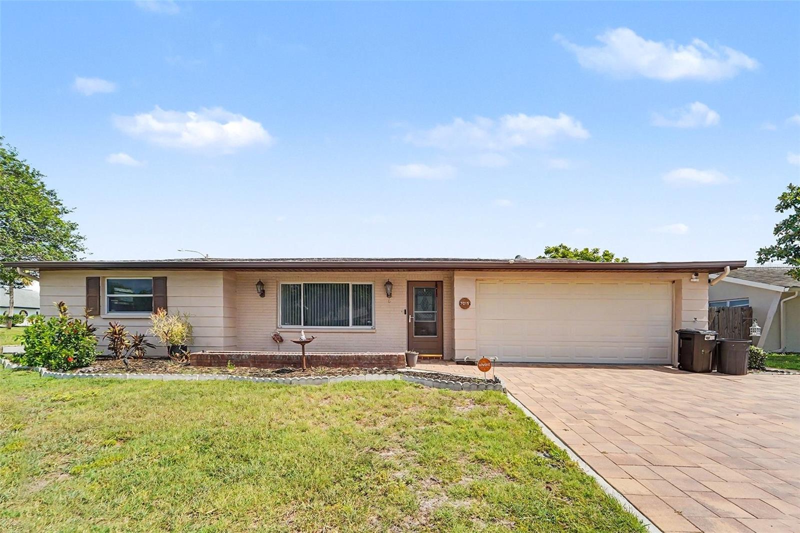 7015 Moravian Drive — photo