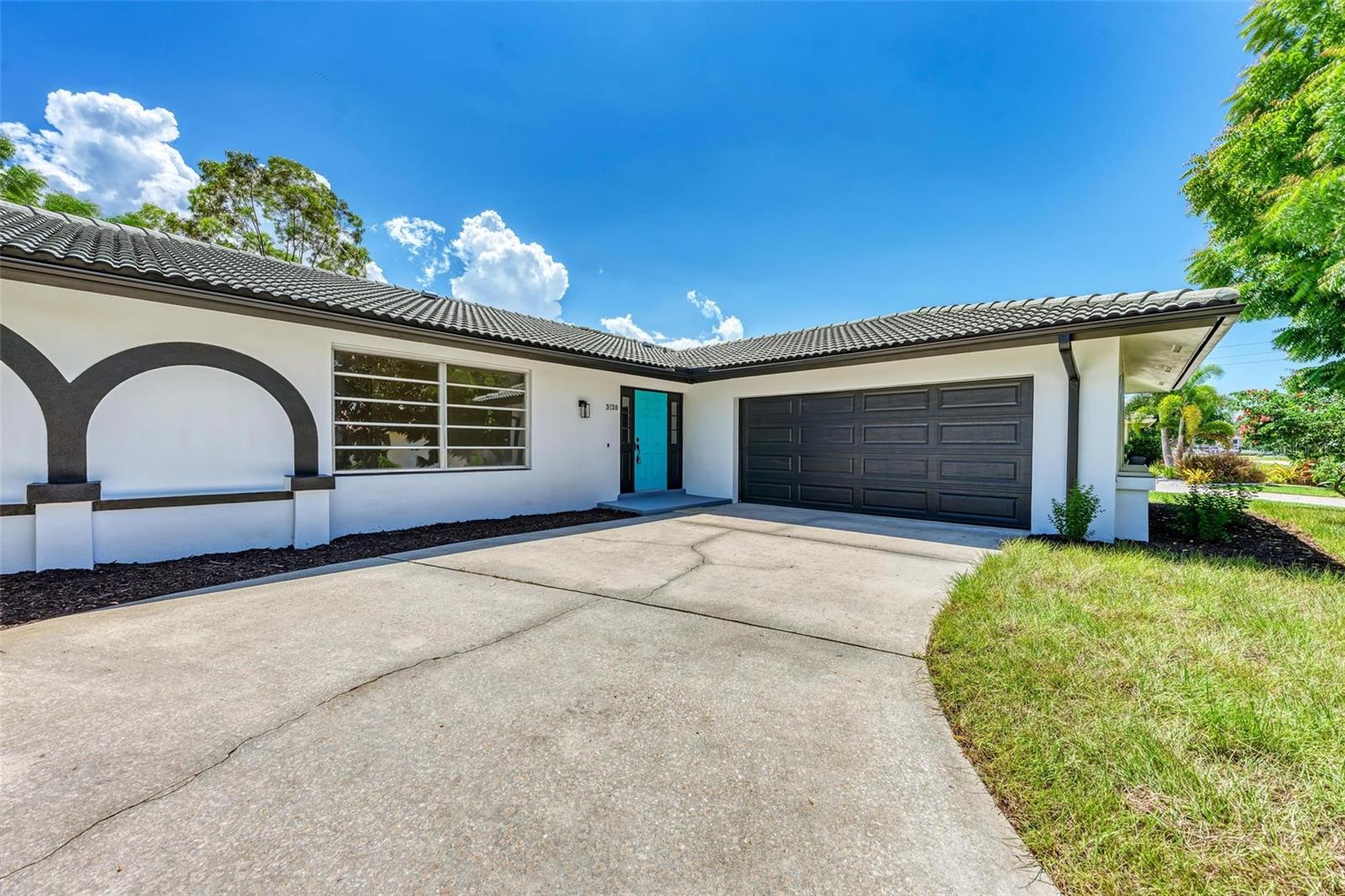 3120 Guadalupe Drive — photo