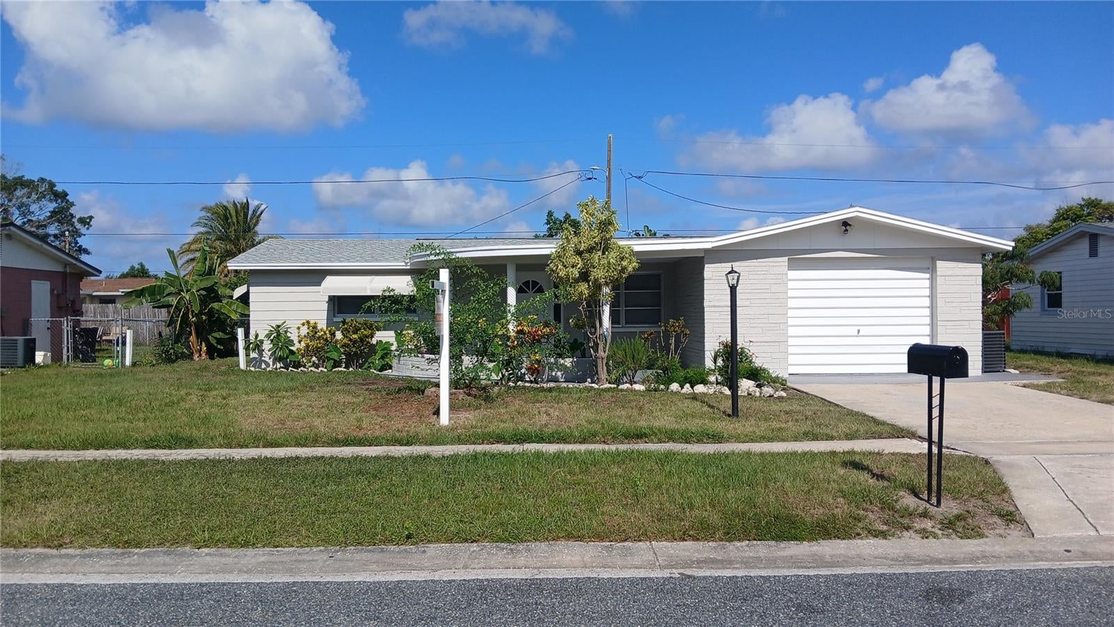2109 Shannon Drive — photo