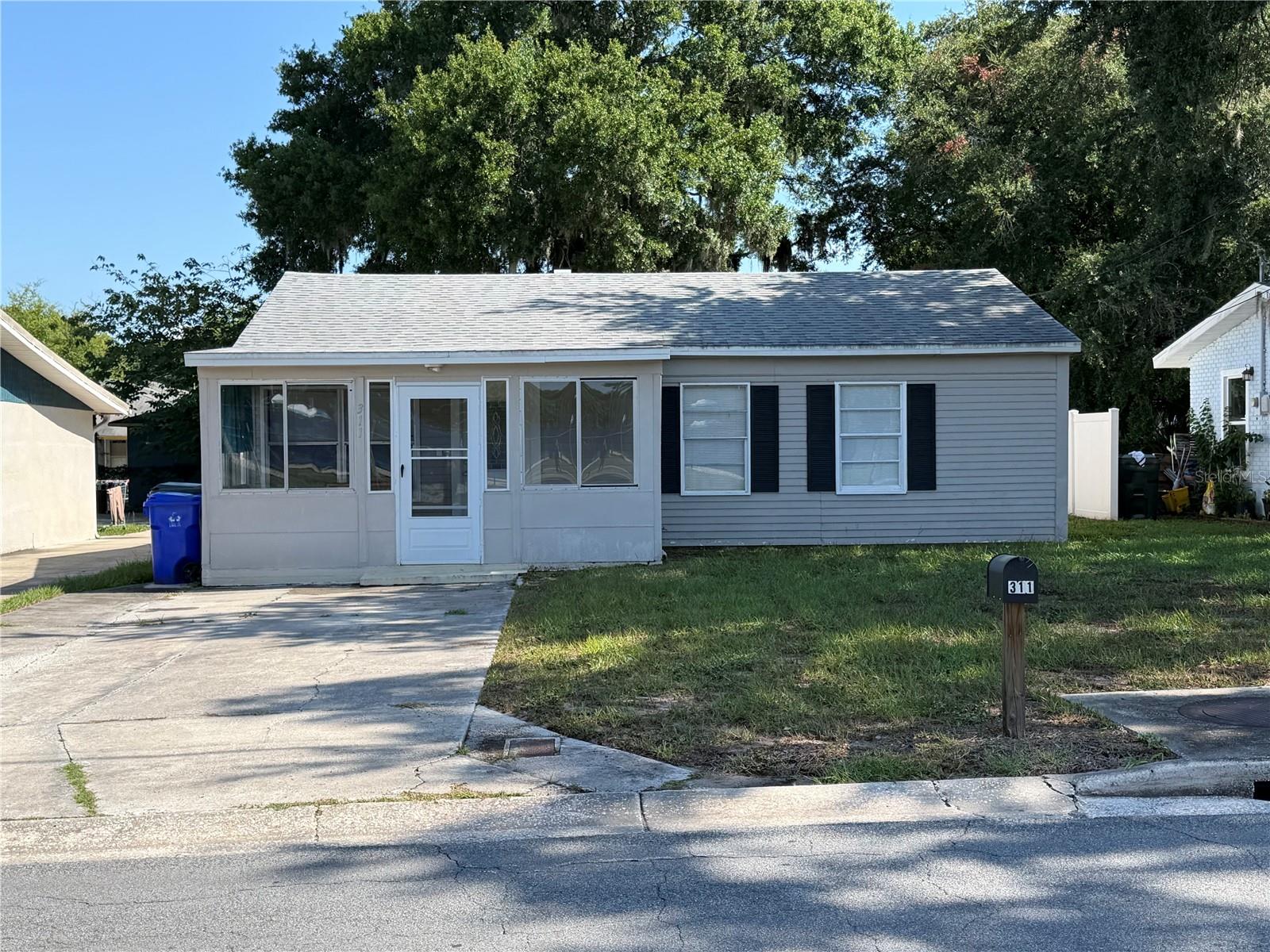 311 W Bella Vista Street — photo