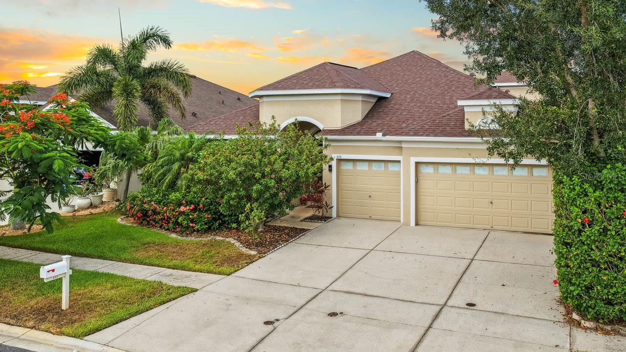 444 York Dale Drive — photo