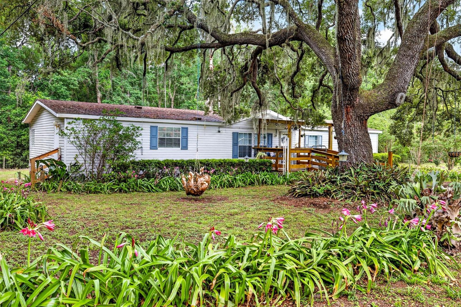 16435 Sweetwater Road — photo