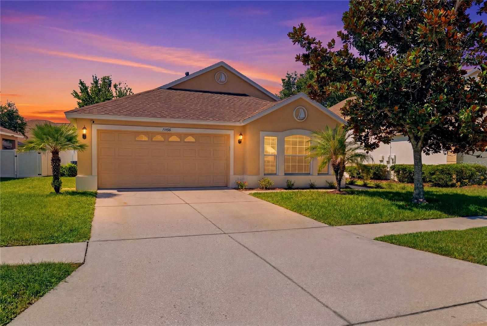 19406 Sunset Bay Drive — photo