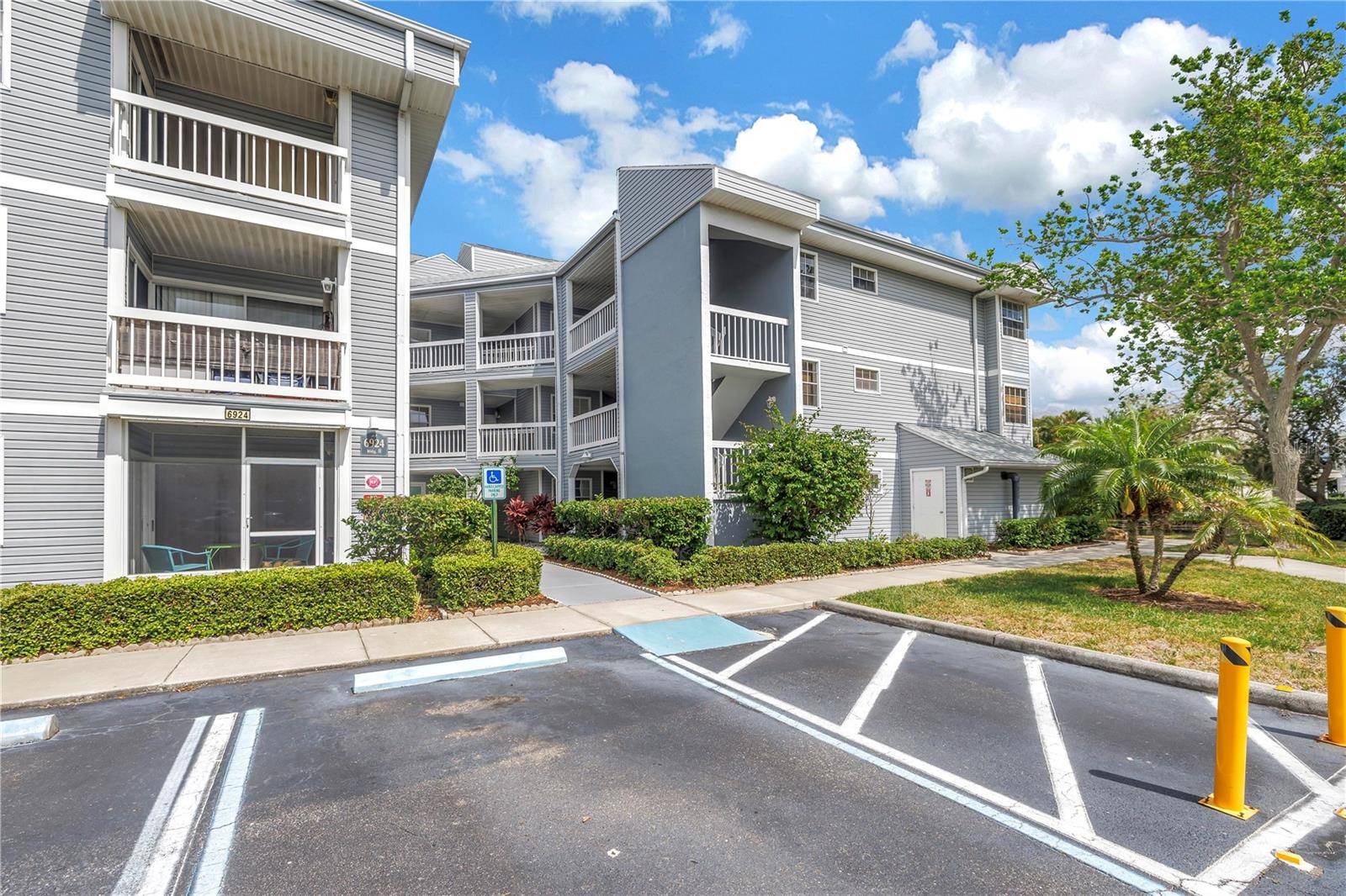 6924 Stones Throw Circle N 8103 — photo