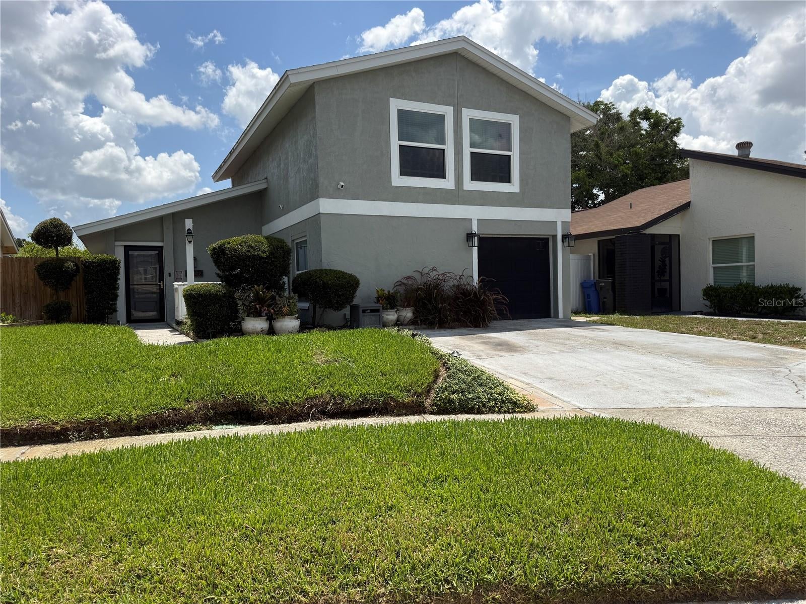 10009 Regal Woods Lane — photo