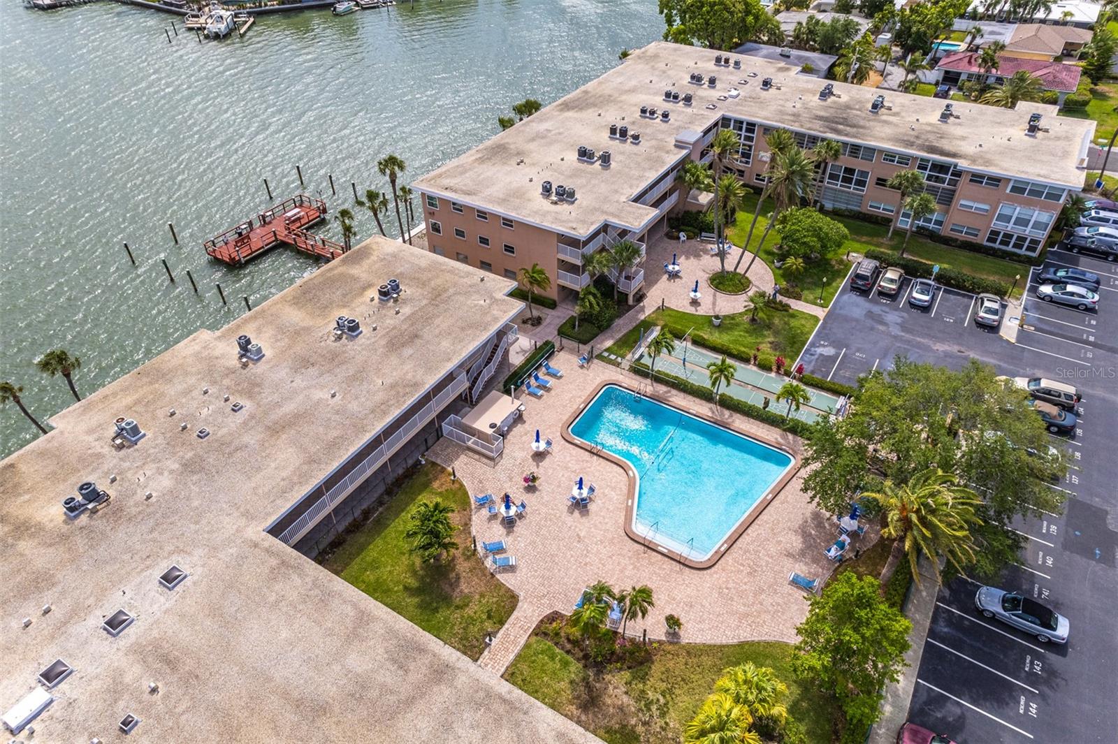 6363 Gulf Winds Drive 437 — photo