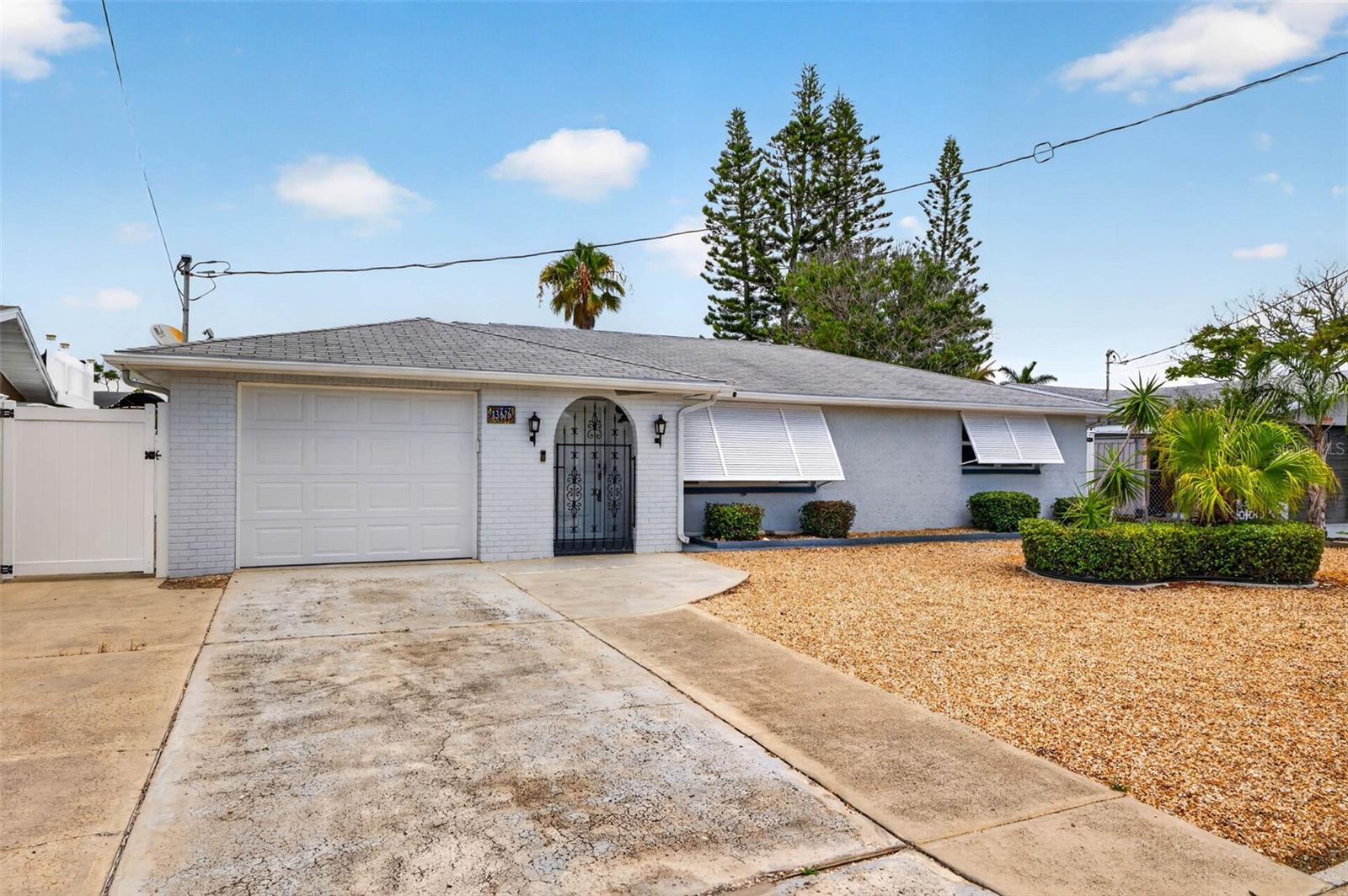 13626 Jennita Drive — photo