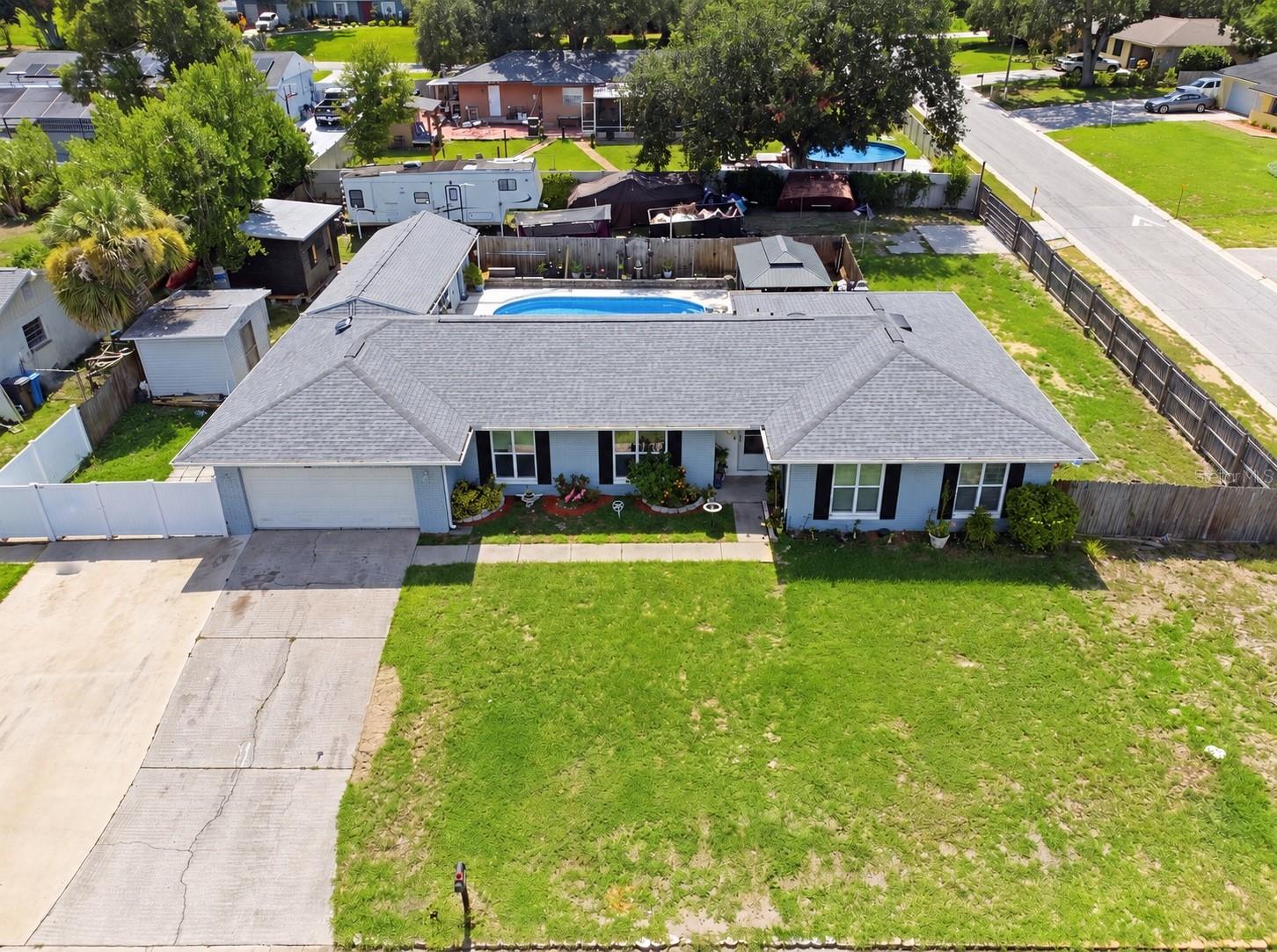 1124 King Arthur Court — photo