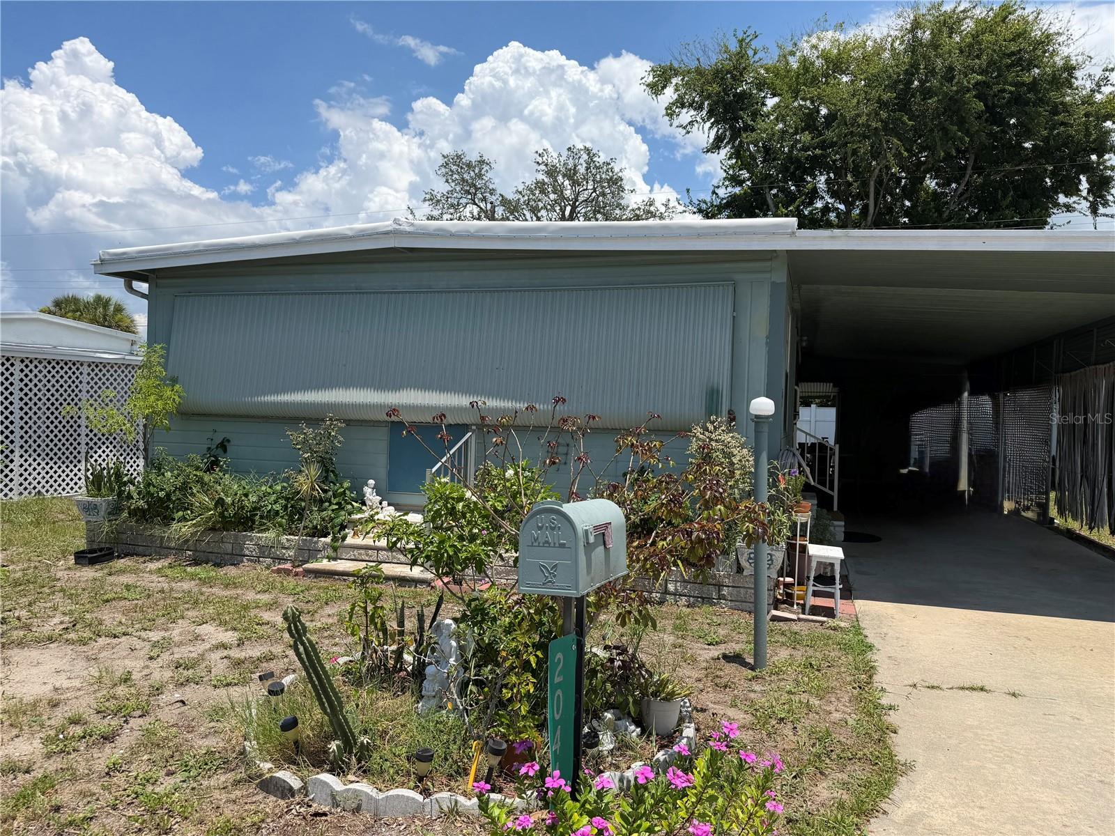 2044 Hoyle Drive — photo