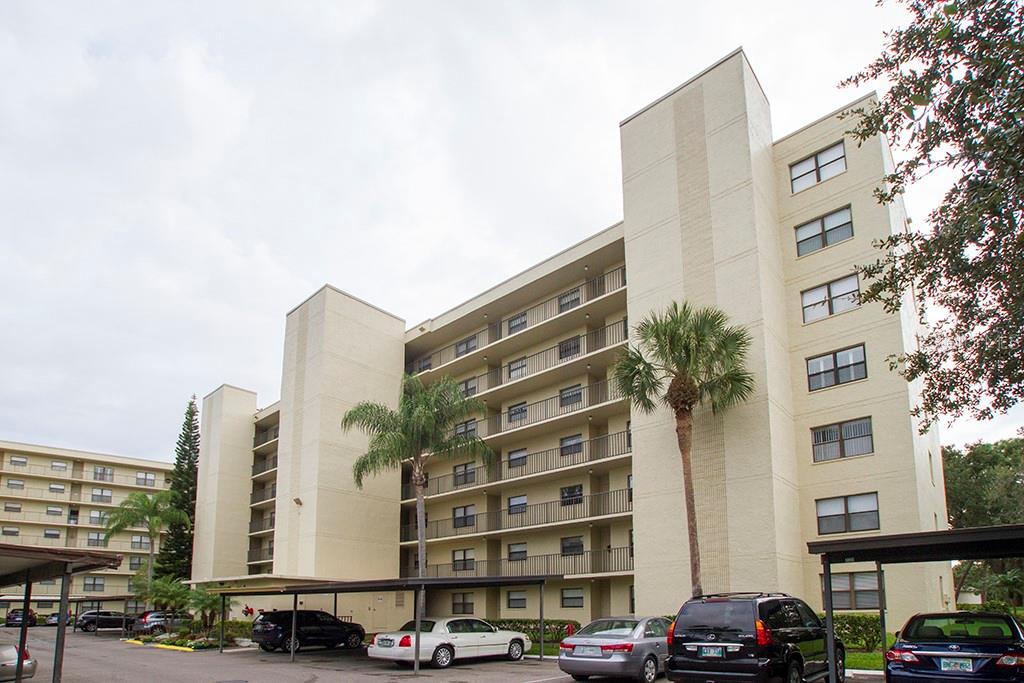 800 Cove Cay Drive 5G — photo