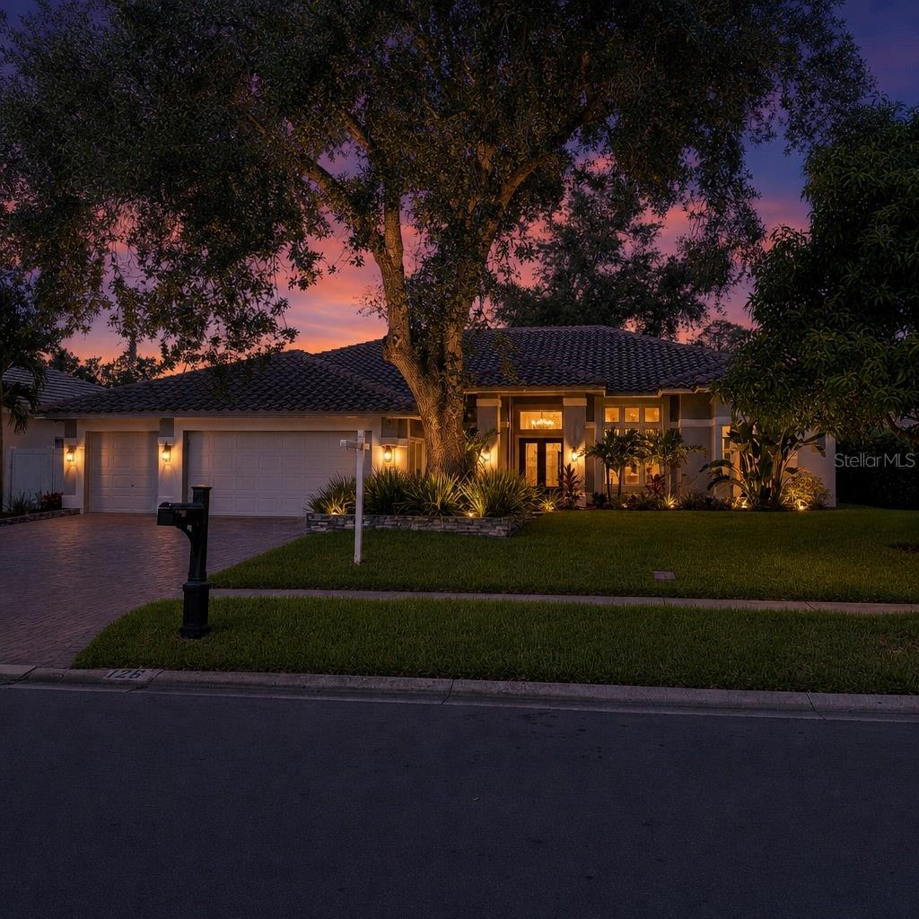 126 Old Oak Circle — photo