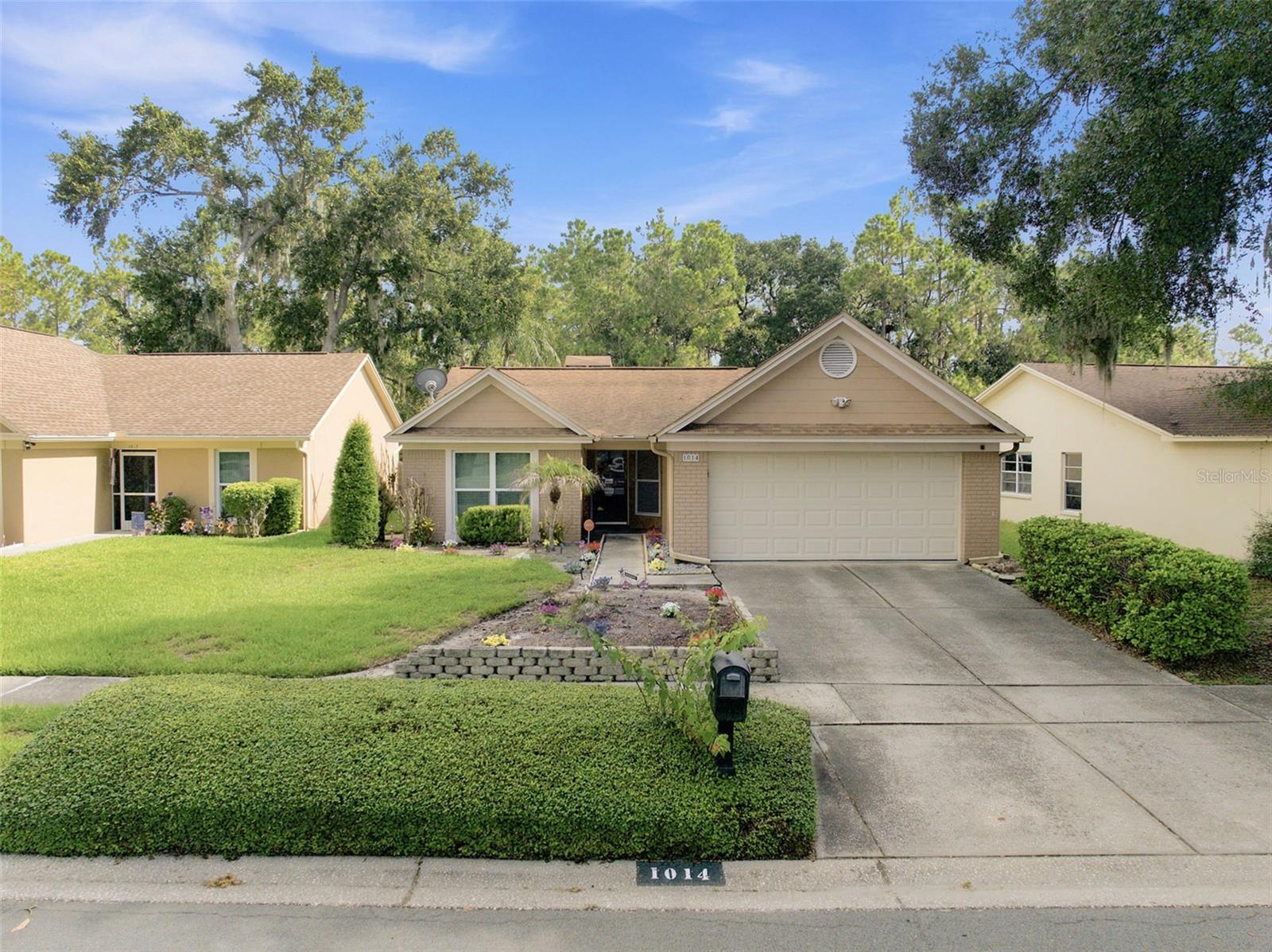 1014 Hardwood Drive — photo