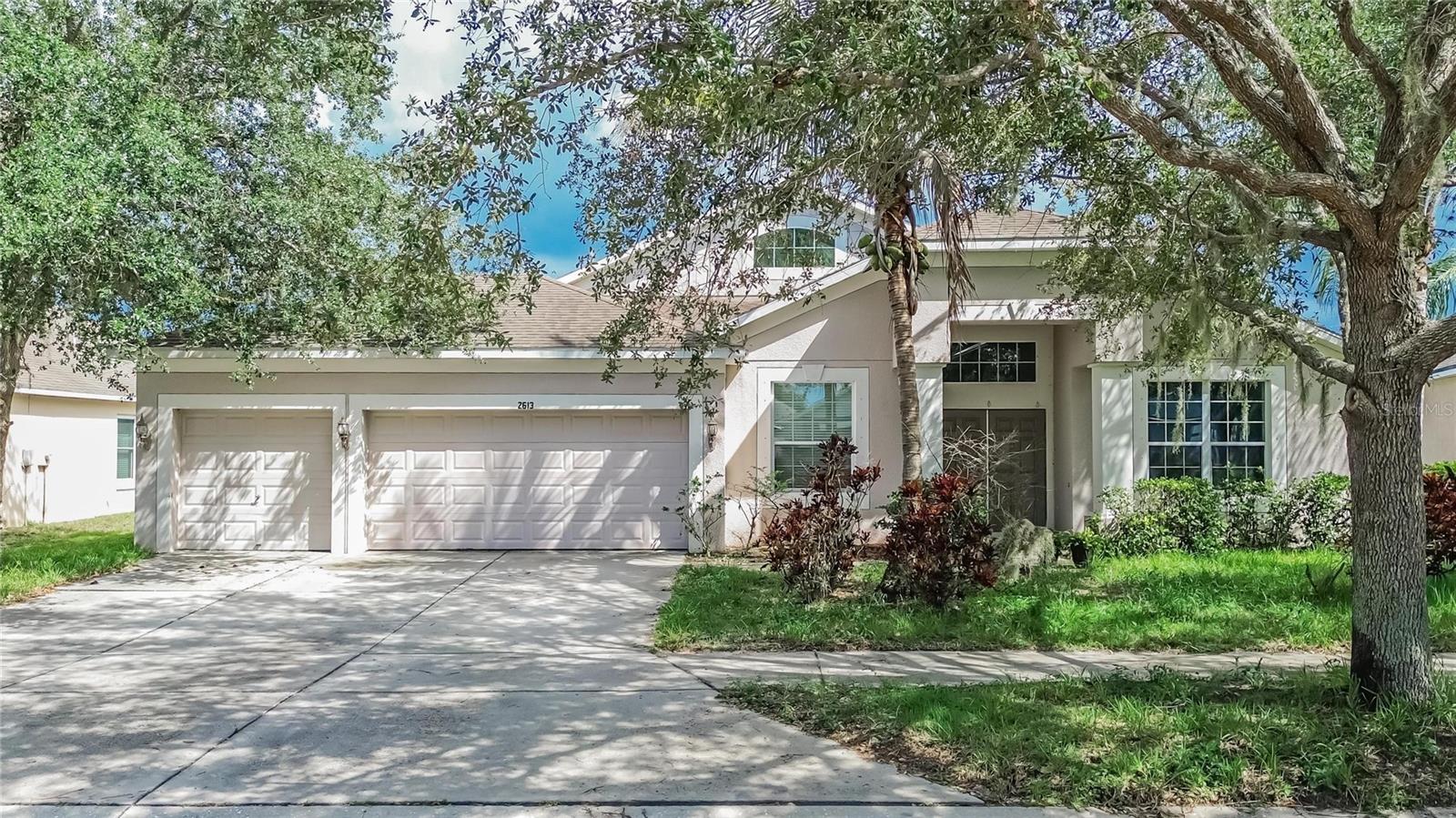 2613 Yukon Cliff Drive — photo