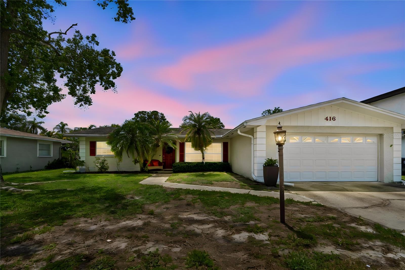 416 Maplewood Drive — photo