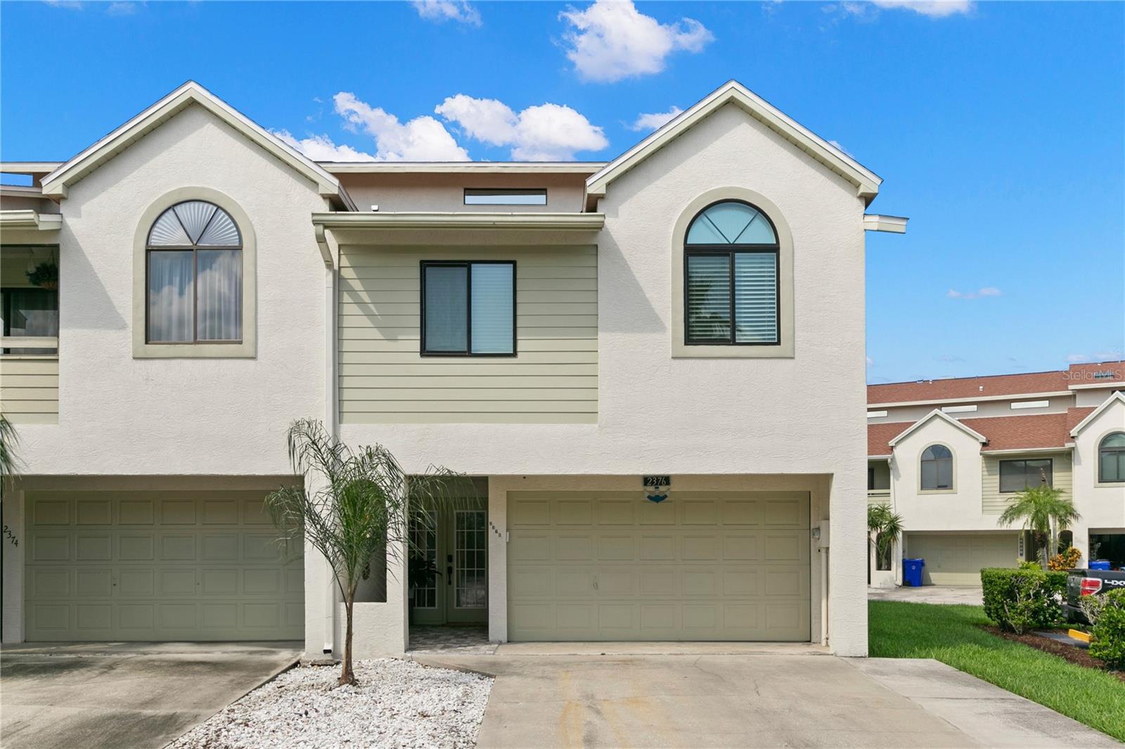 2376 Hanover Drive — photo