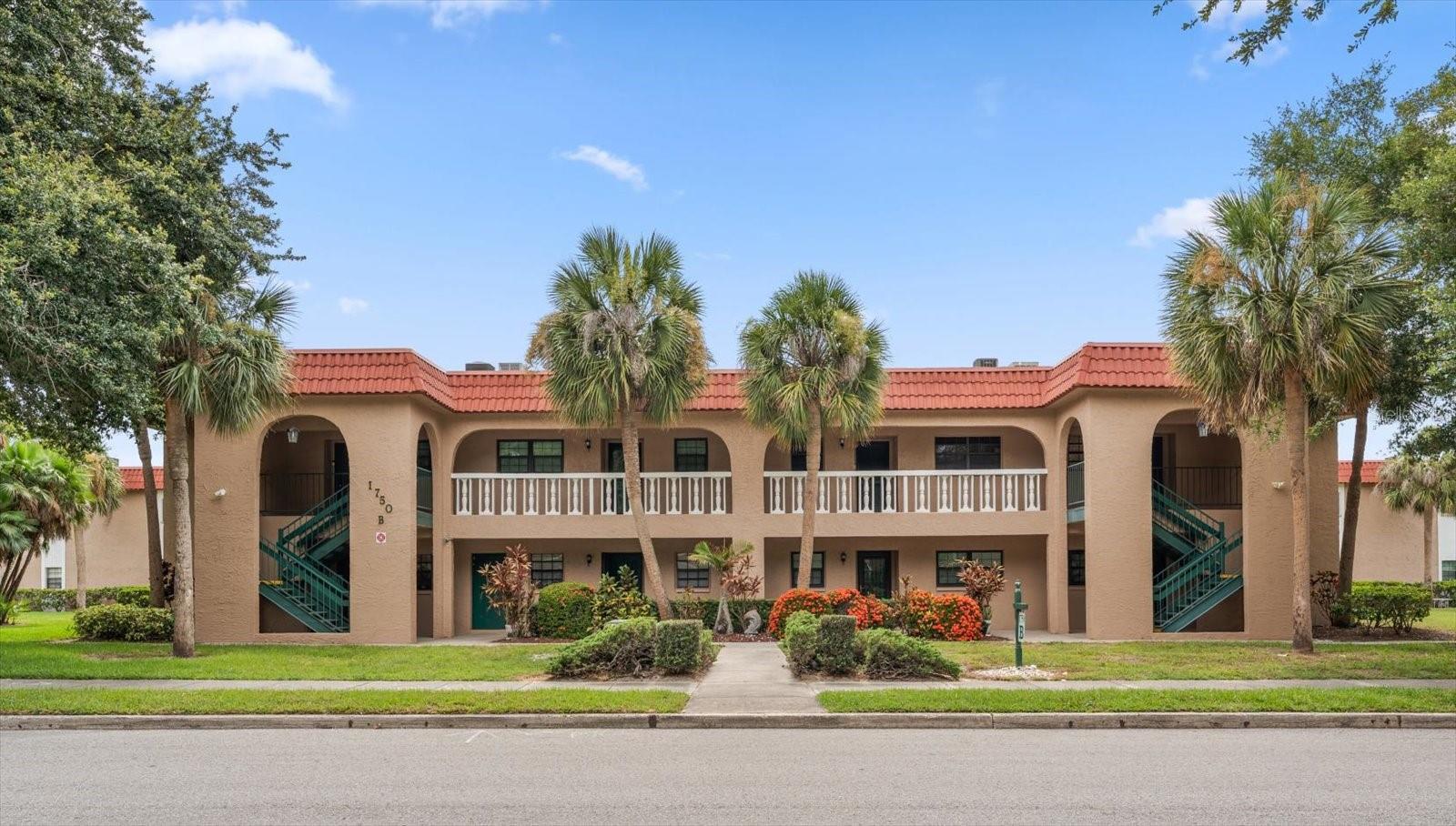 1750 Belleair Forest Drive B8 — photo