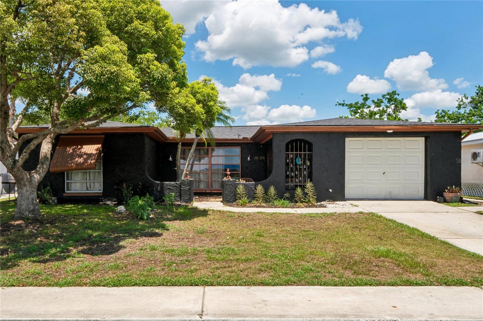 10120 Glen Moor Lane — photo