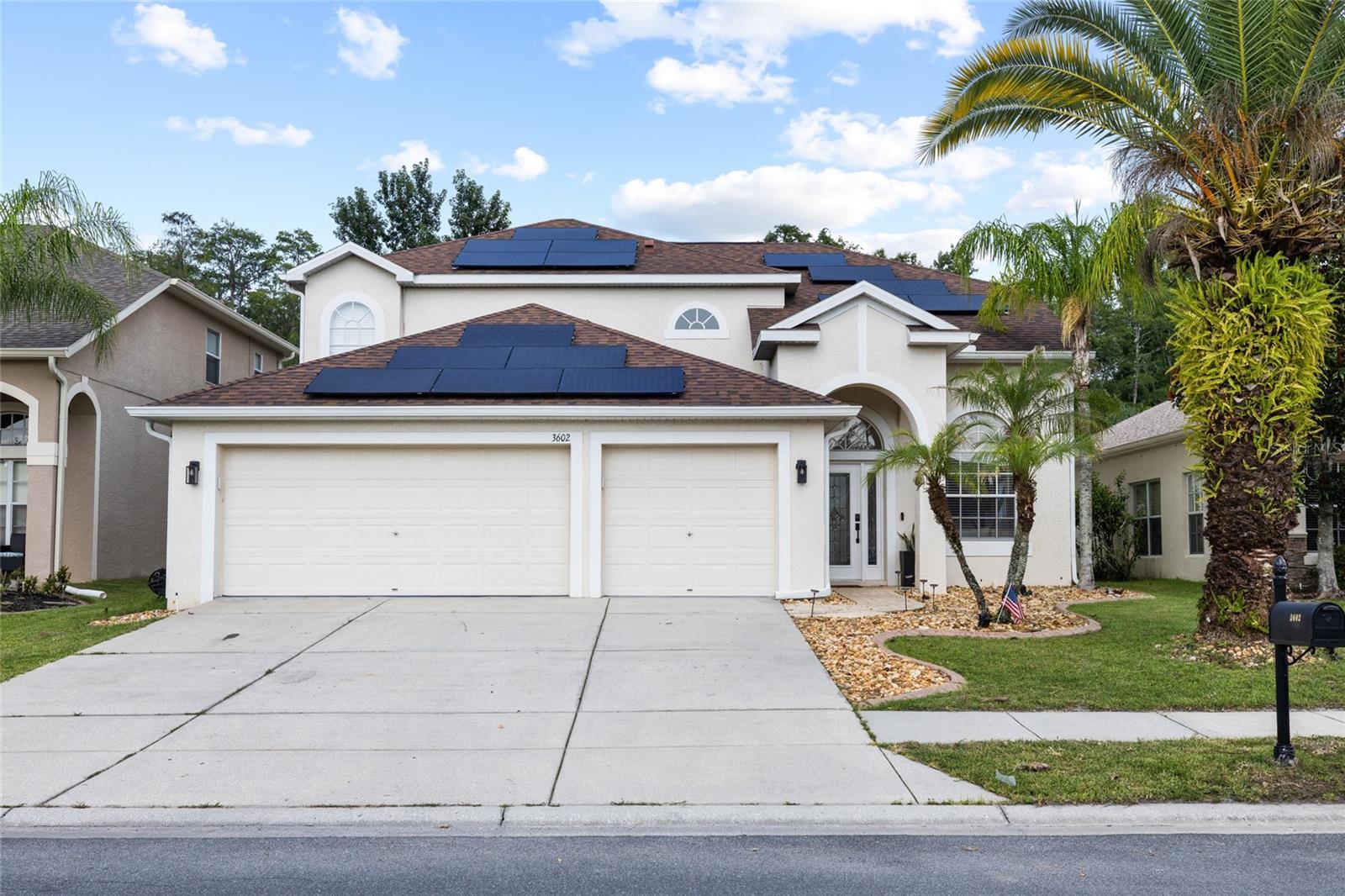 3602 Morgans Bluff Court — photo