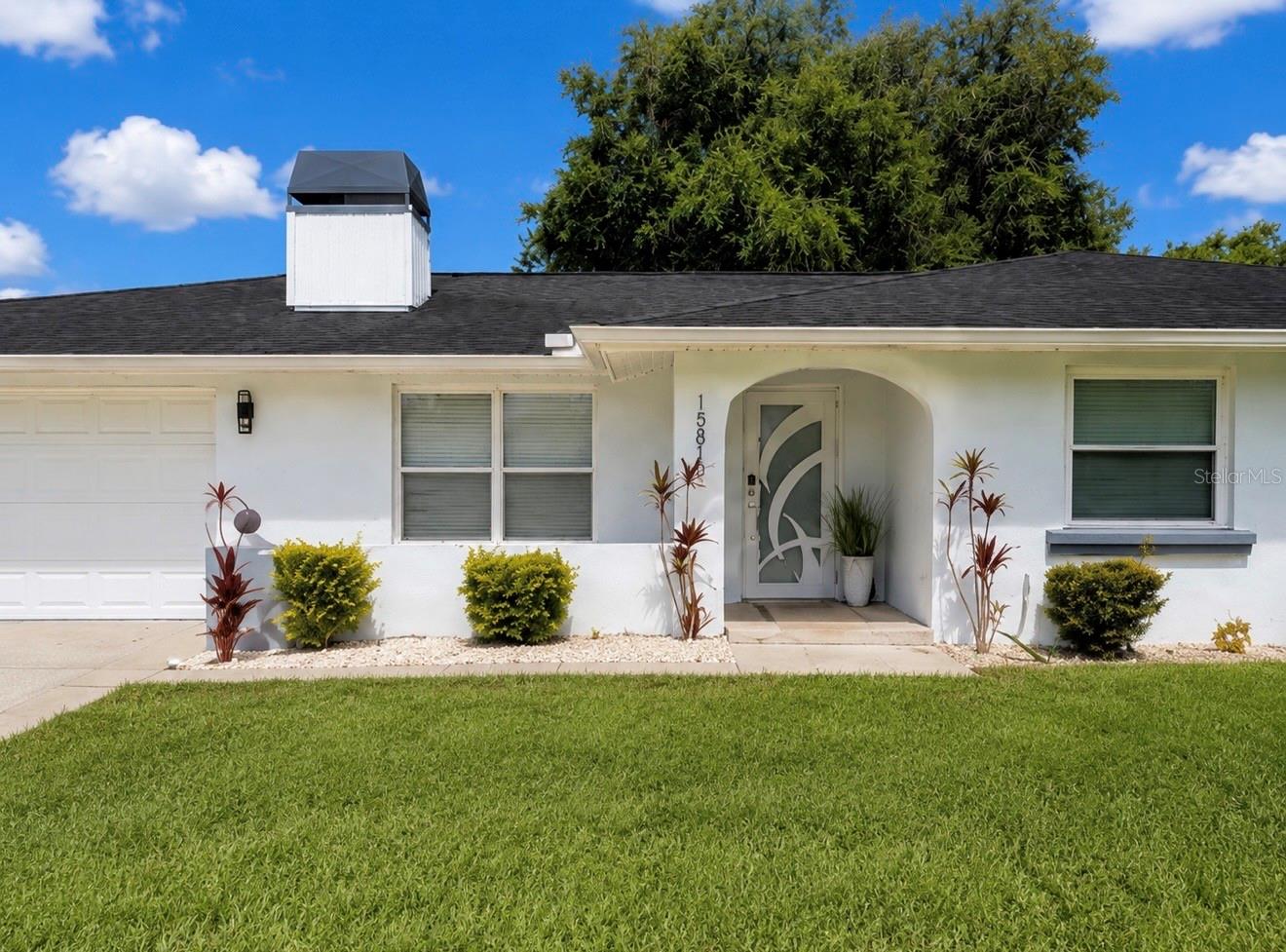 15810 Sea Oats Place — photo