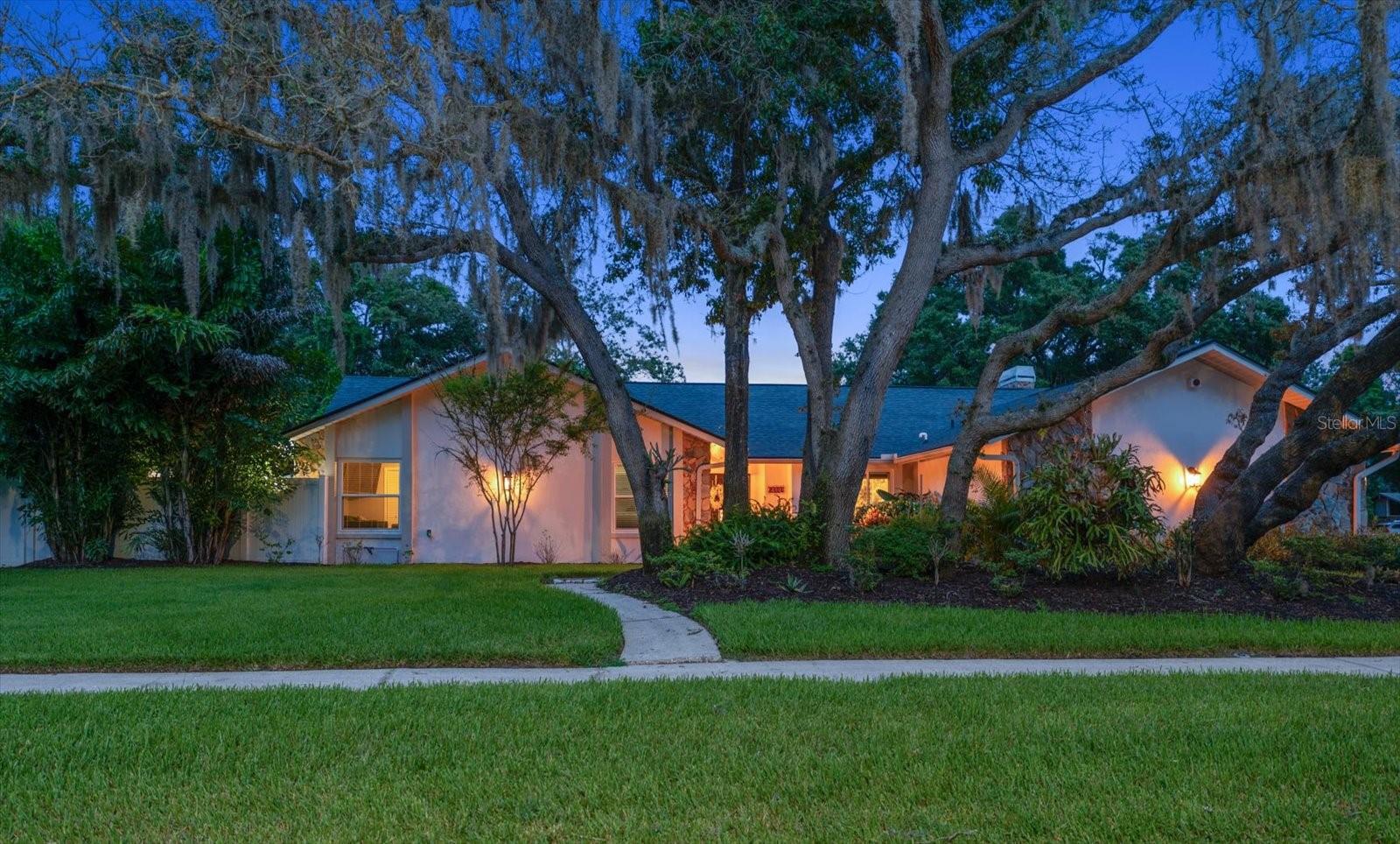 2423 Foxhead Way — photo