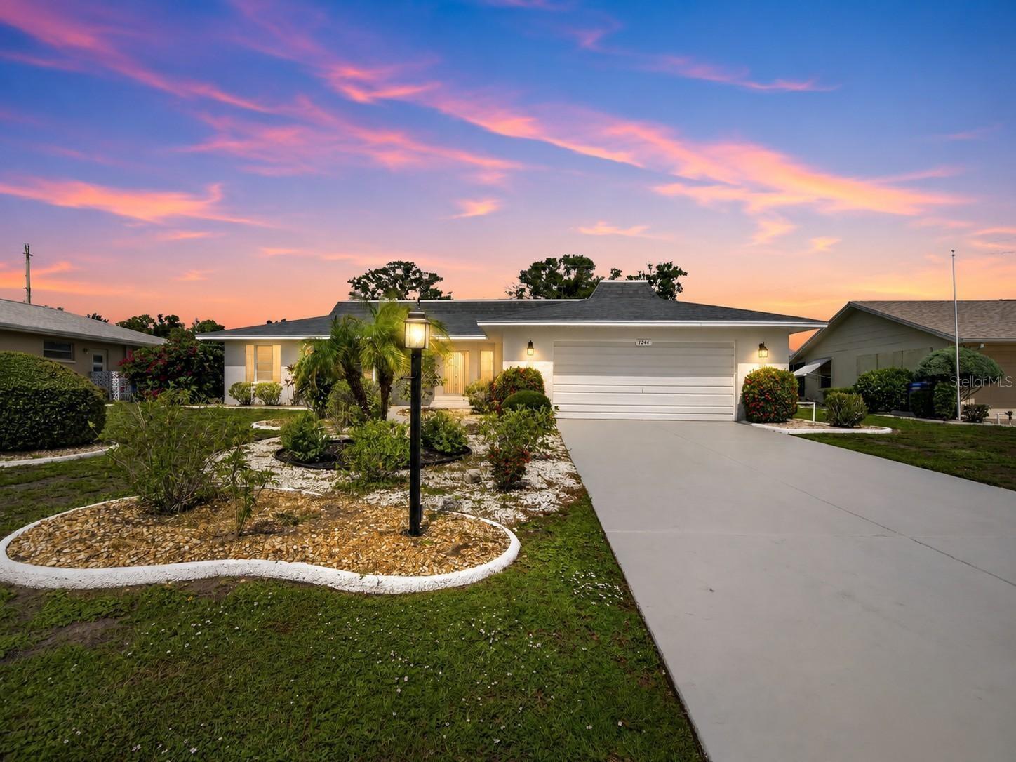 1244 W Del Webb Boulevard — photo