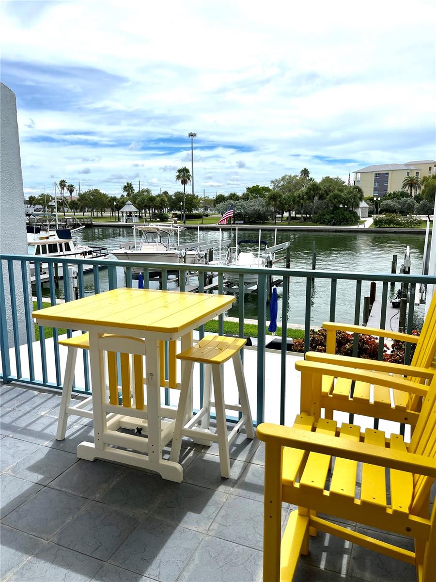 315 Medallion Boulevard H — photo