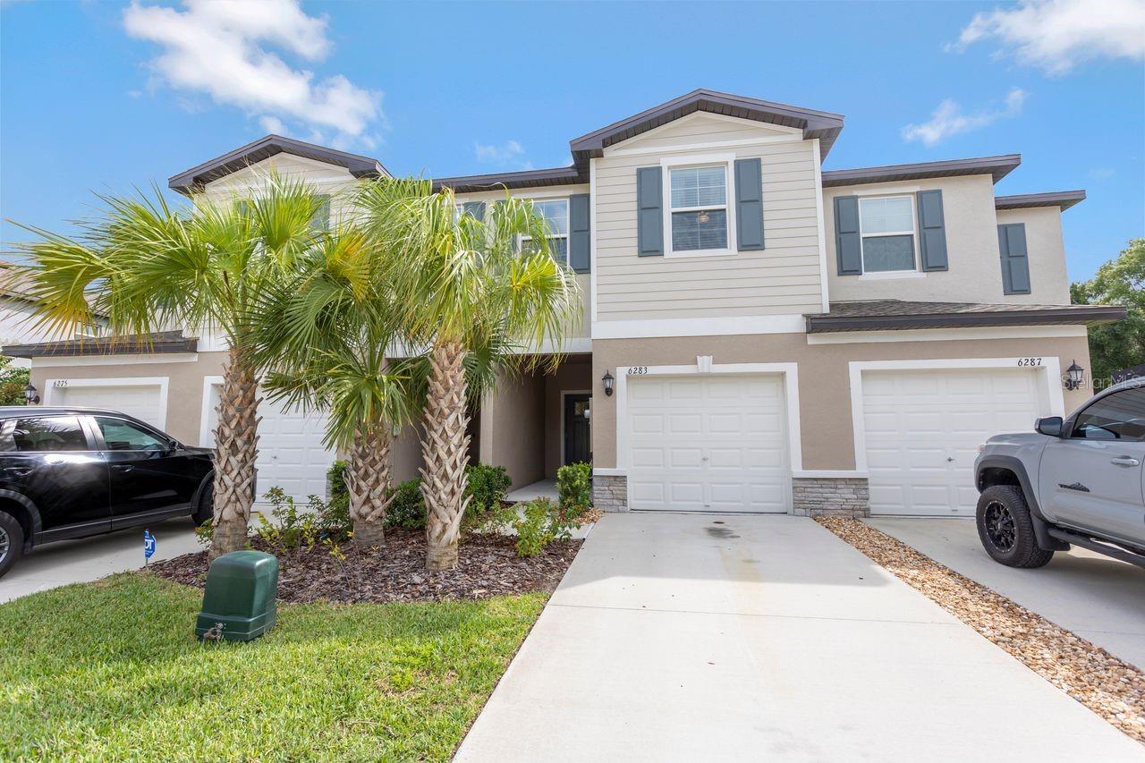 6283 Shiner Street — photo