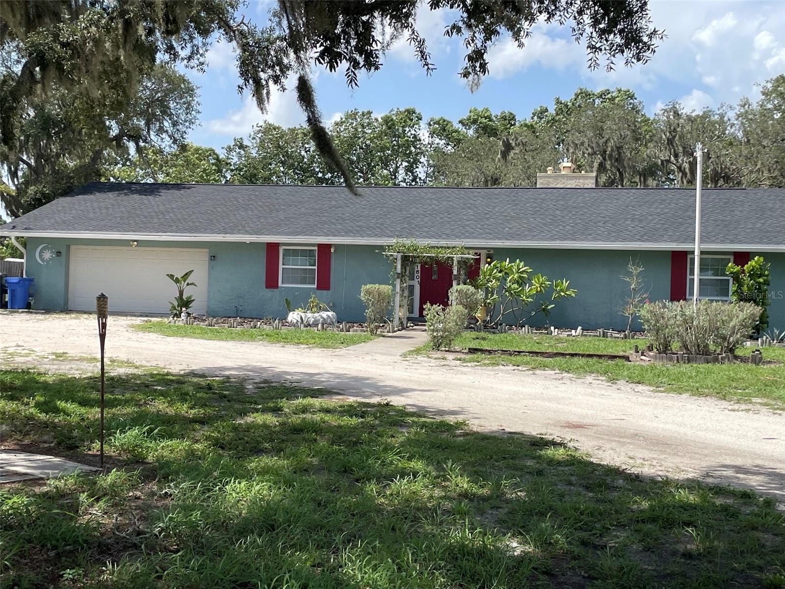 1601 Stephens Road — photo
