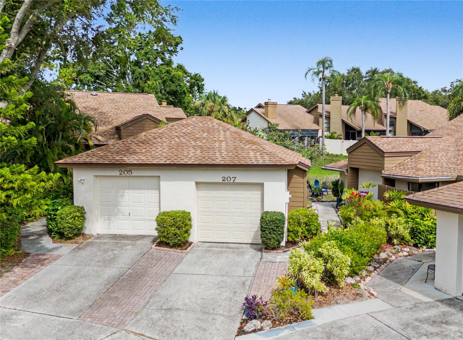 207 Lighthouse Court — photo