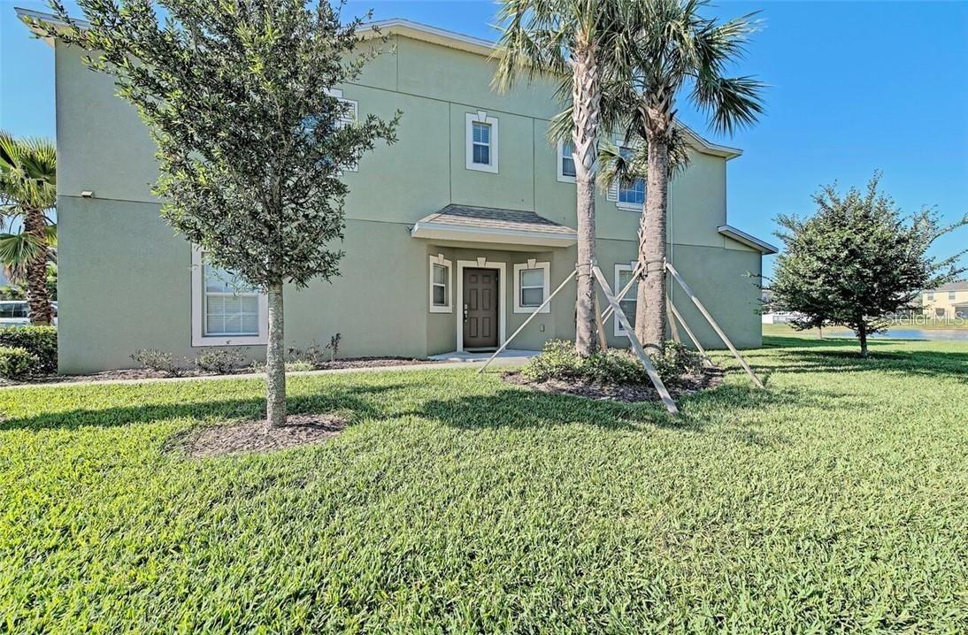 1432 Harbour Blue Street — photo