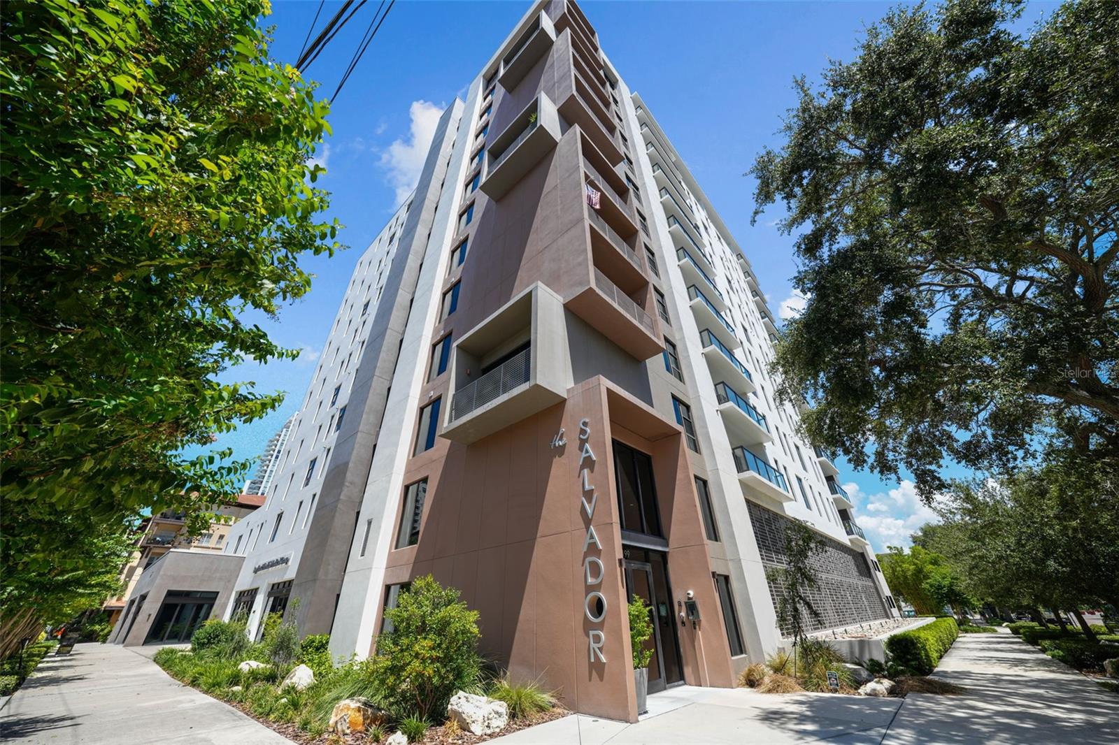 199 Dali Boulevard 1001 — photo
