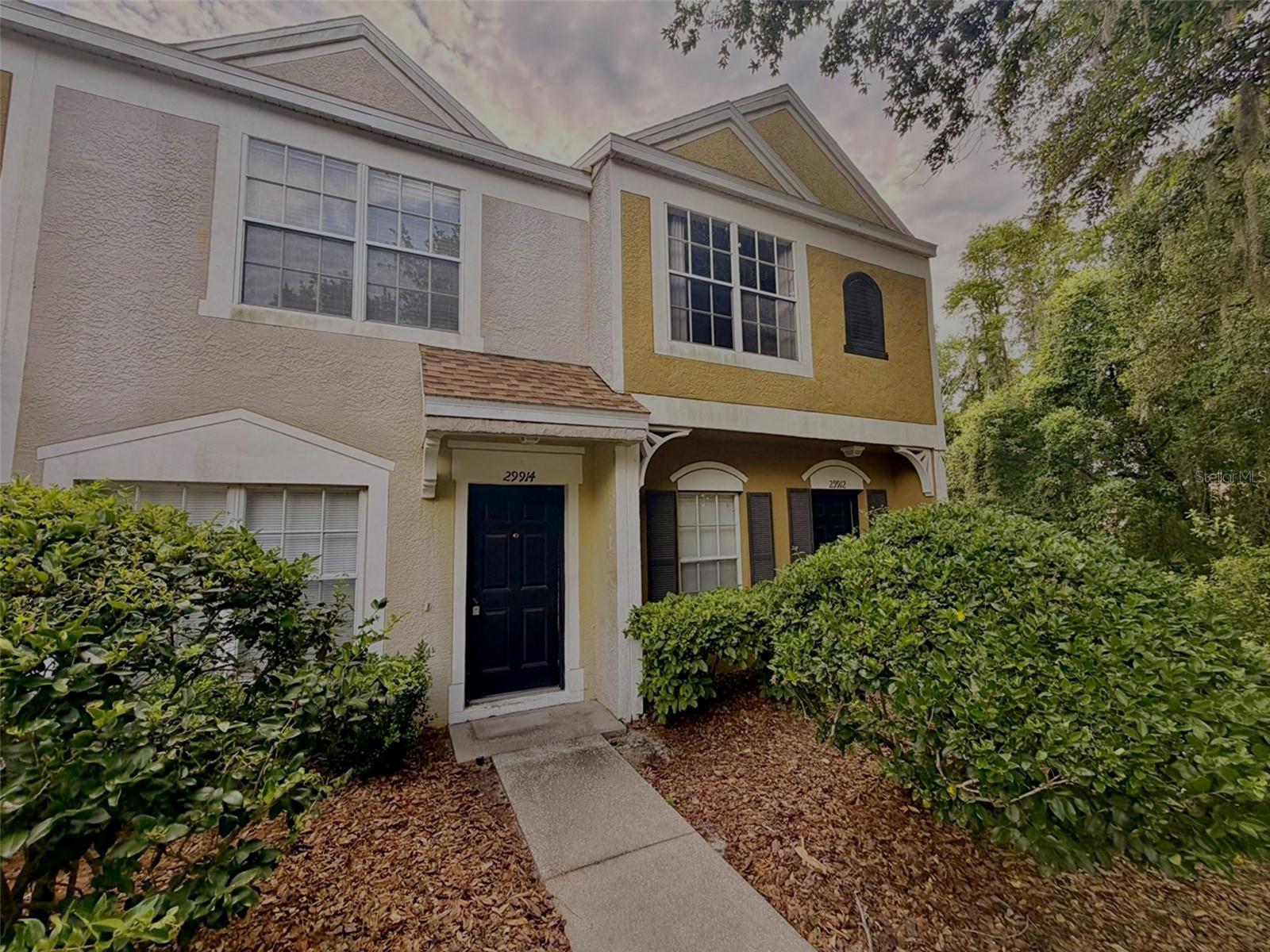 Home in WESLEY CHAPEL, FL 33543 — photo 2