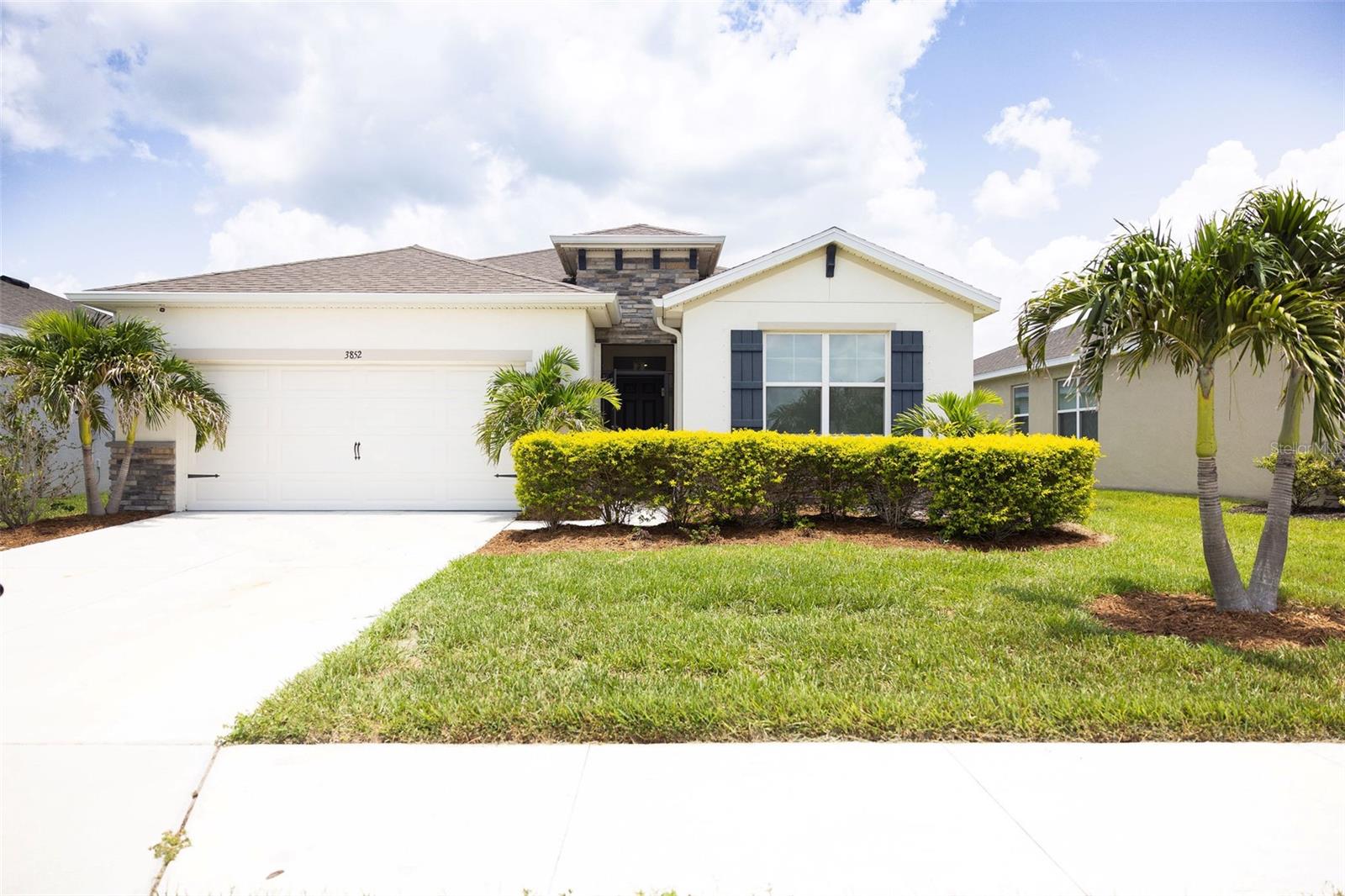 3852 Mossy Limb Court — photo