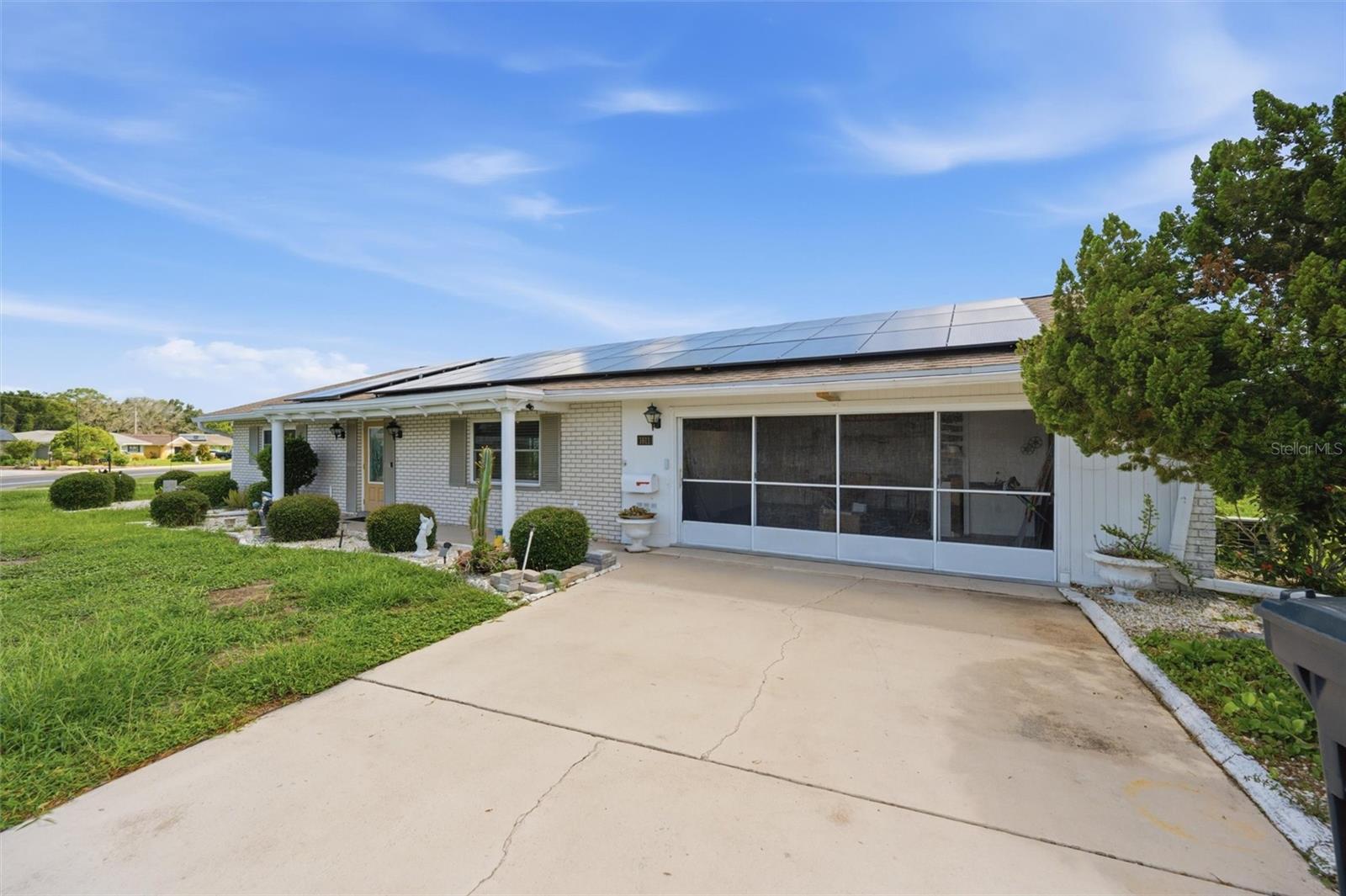 1811 Milford Circle — photo