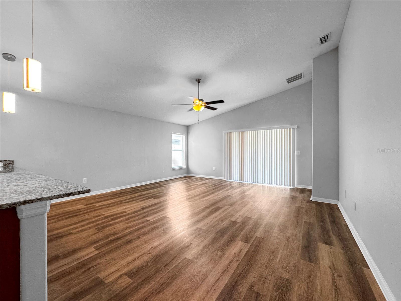 Home in WIMAUMA, FL 33598 — photo 3