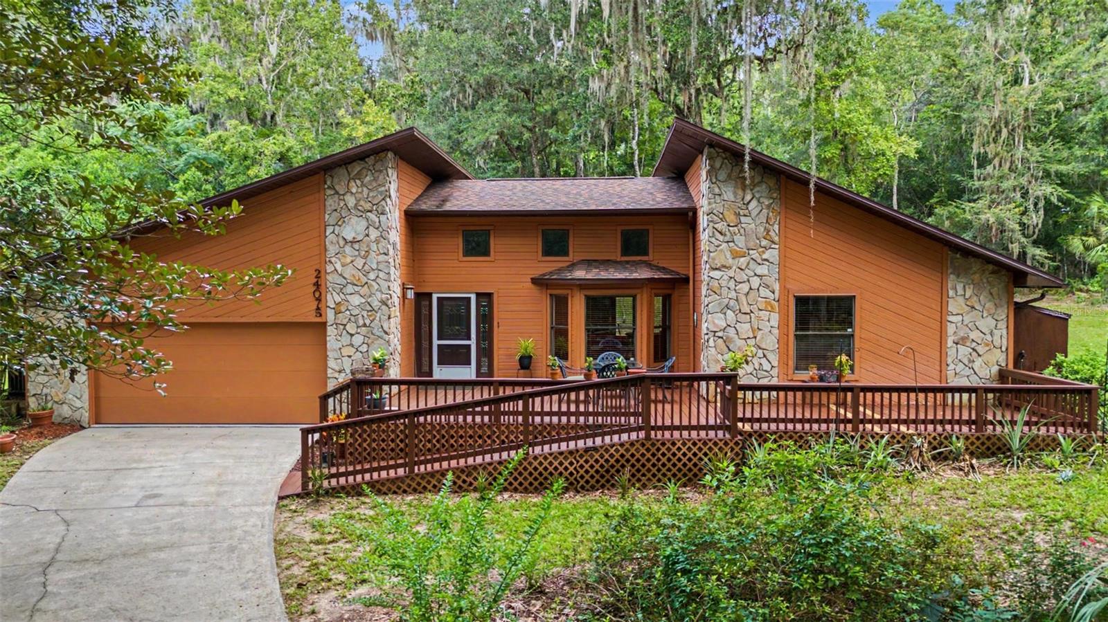24075 Winding Creek Drive — photo