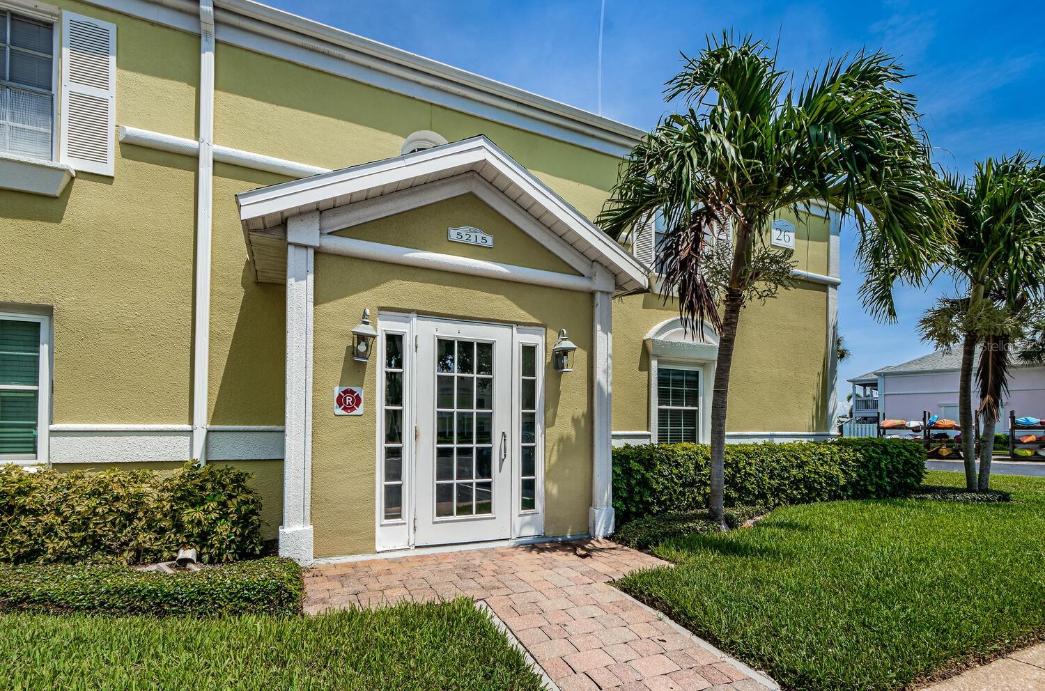5215 Coquina Key Drive SE B — photo