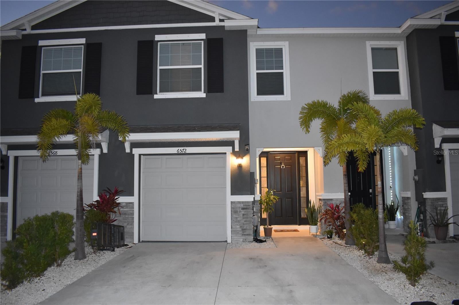 6572 Serenity Fall Lane — photo