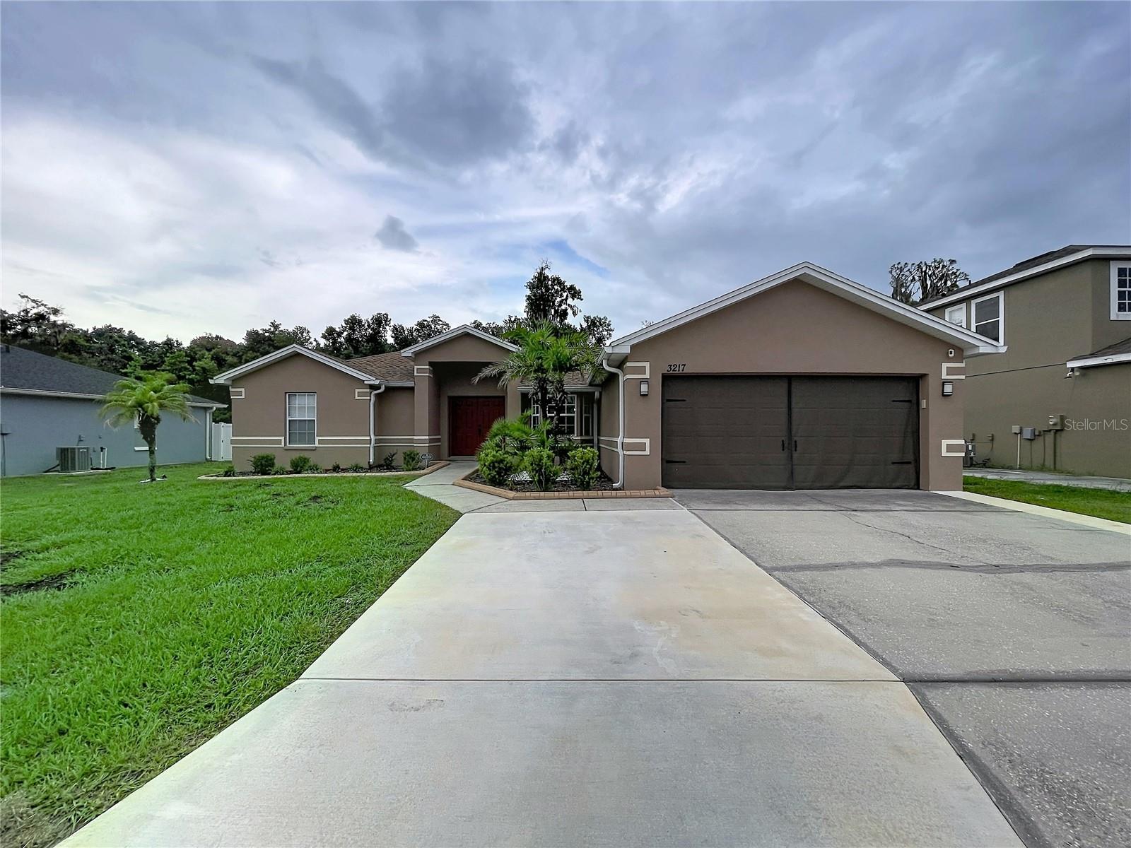 3217 Enclave Boulevard — photo