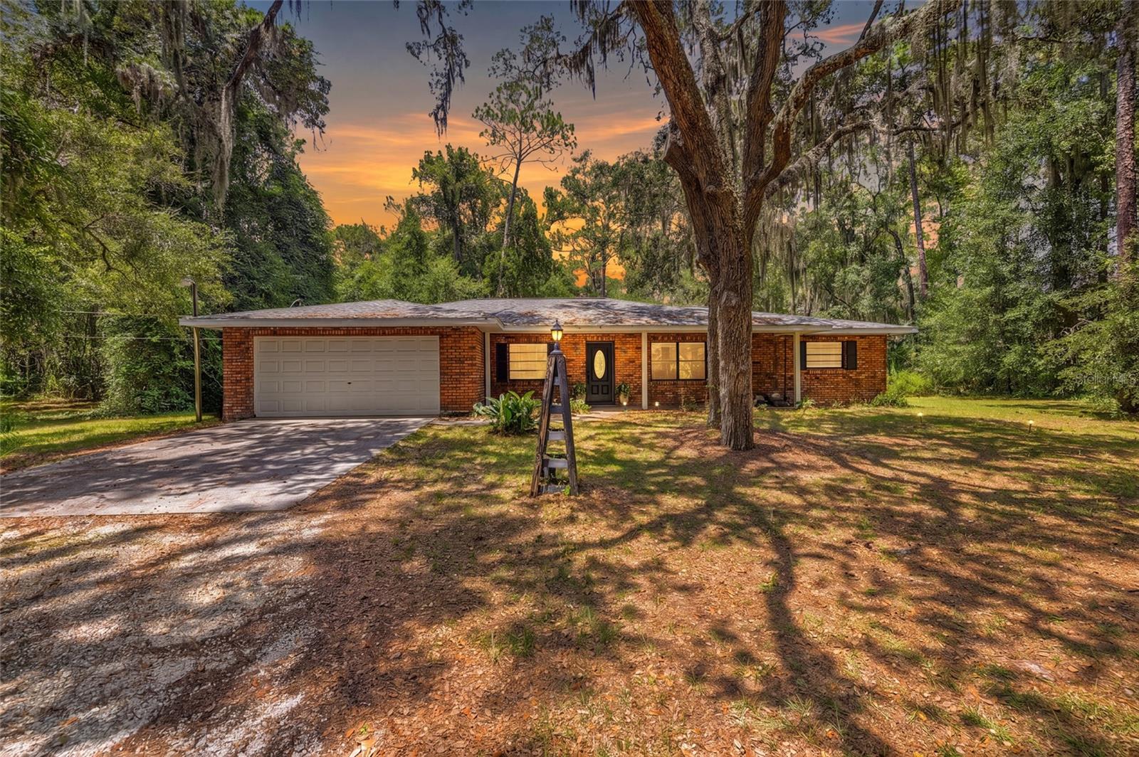 9661 W Deepwoods Drive — photo