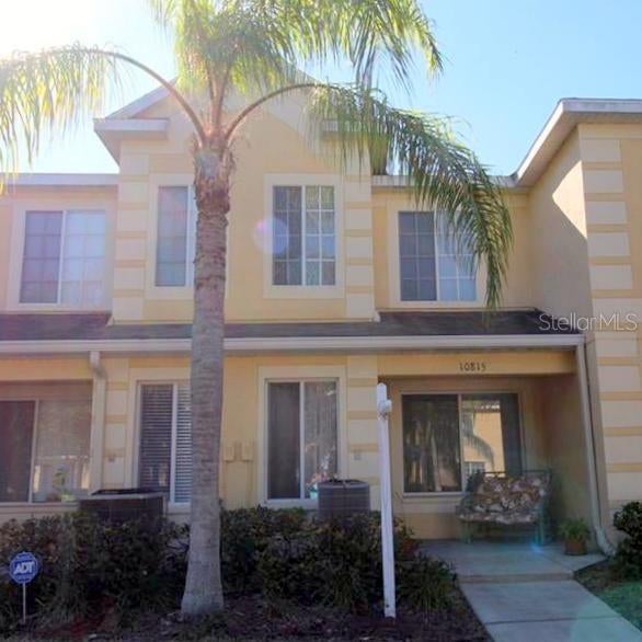 10815 Brickside Court — photo