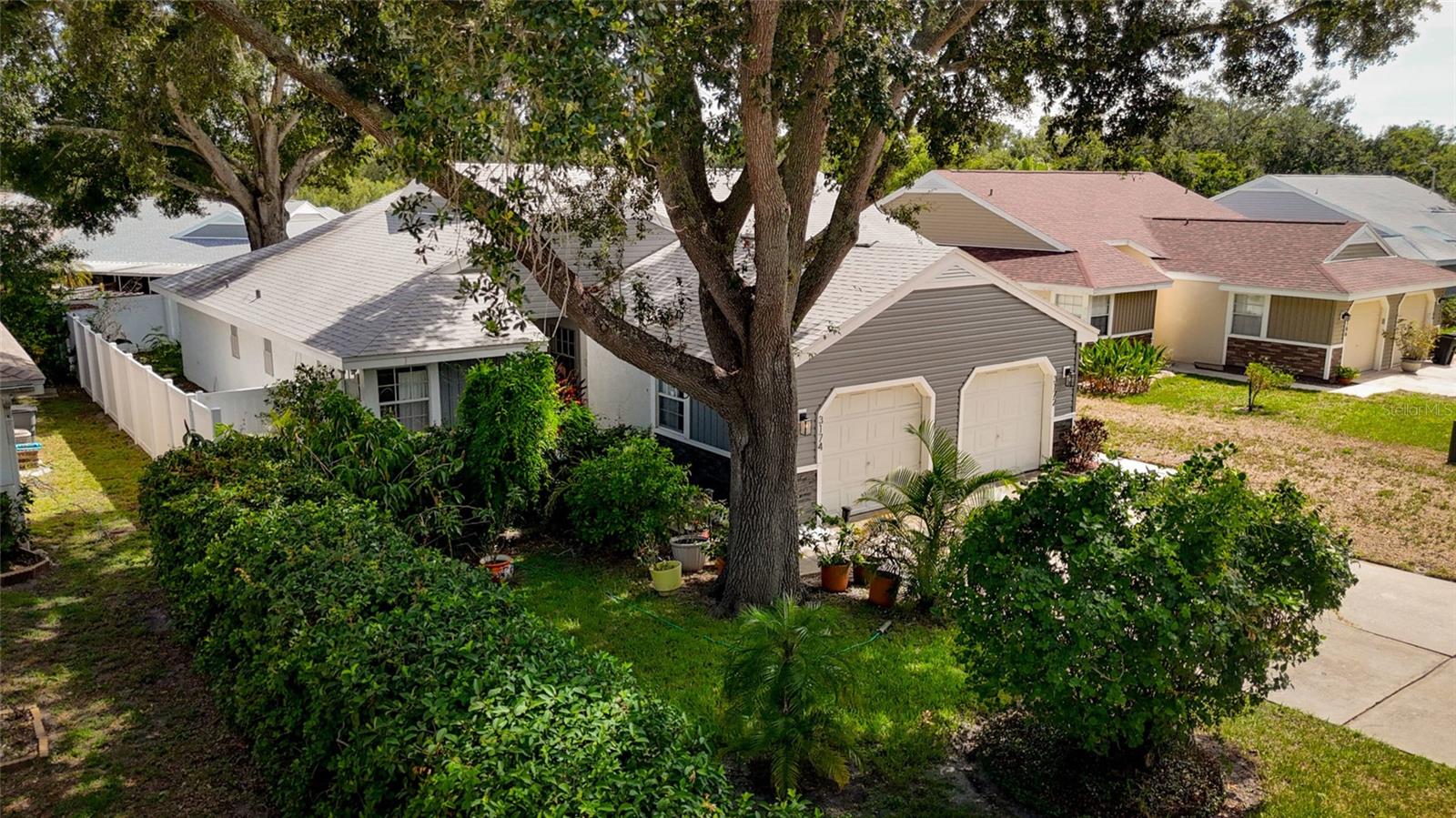 3174 Phlox Drive — photo