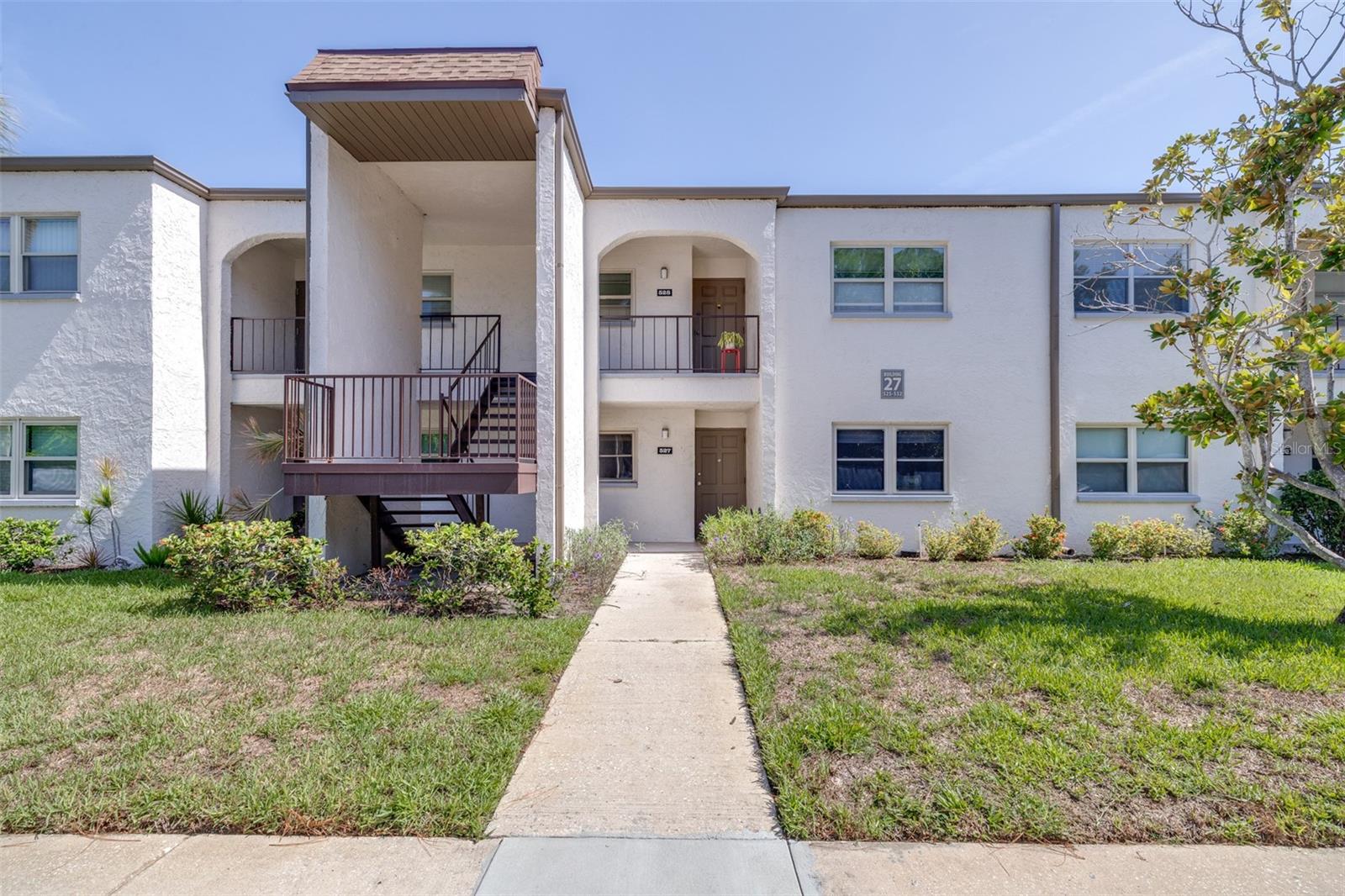 7701 Starkey Road 528 — photo
