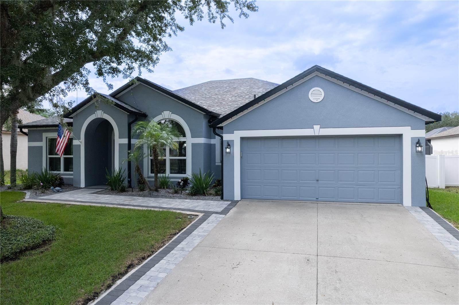 12408 Riverglen Drive — photo