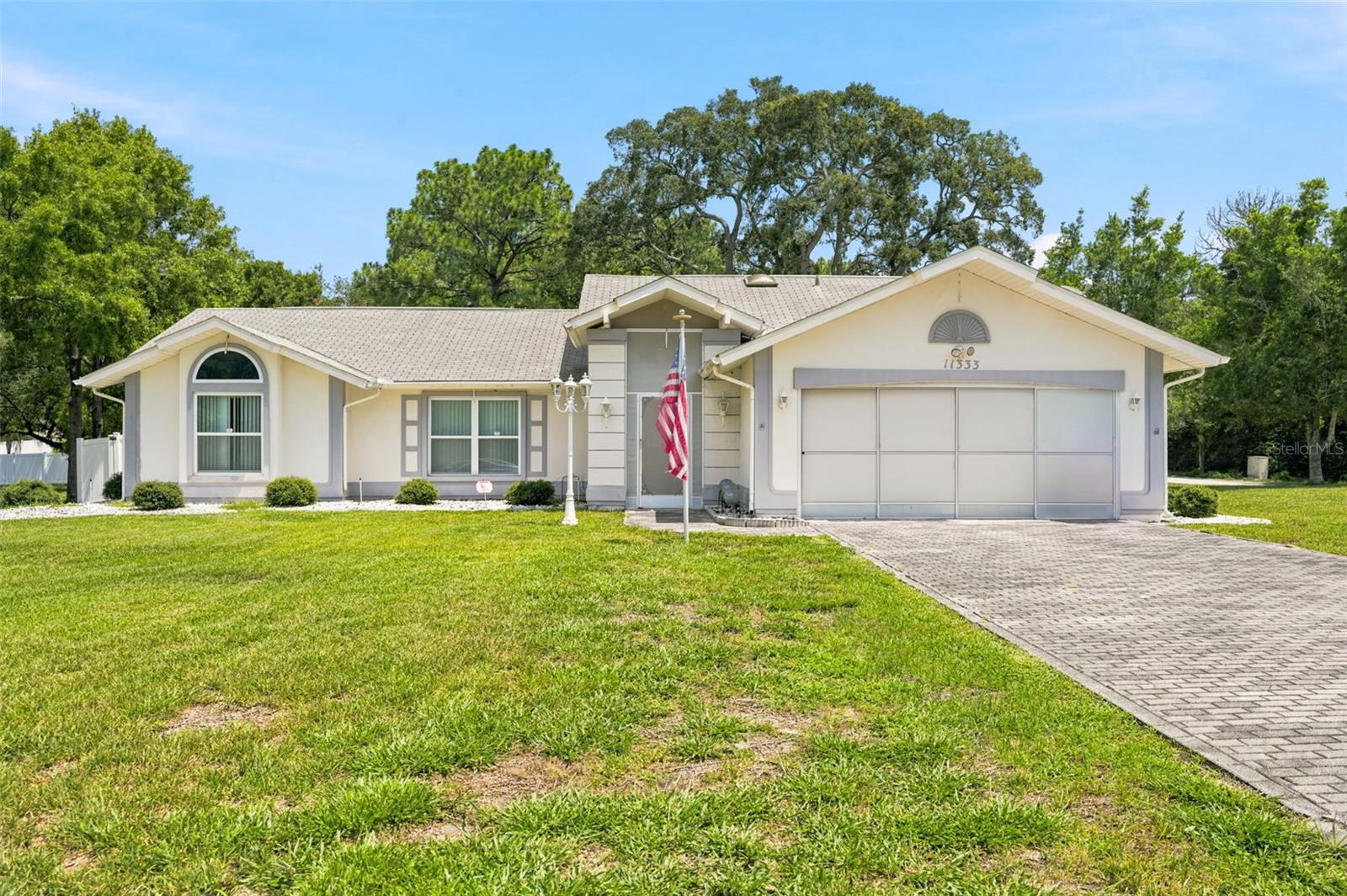 11333 Silverwood Court — photo