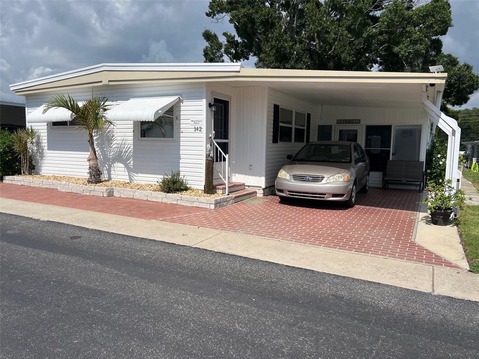 142 Fern Palm Street — photo